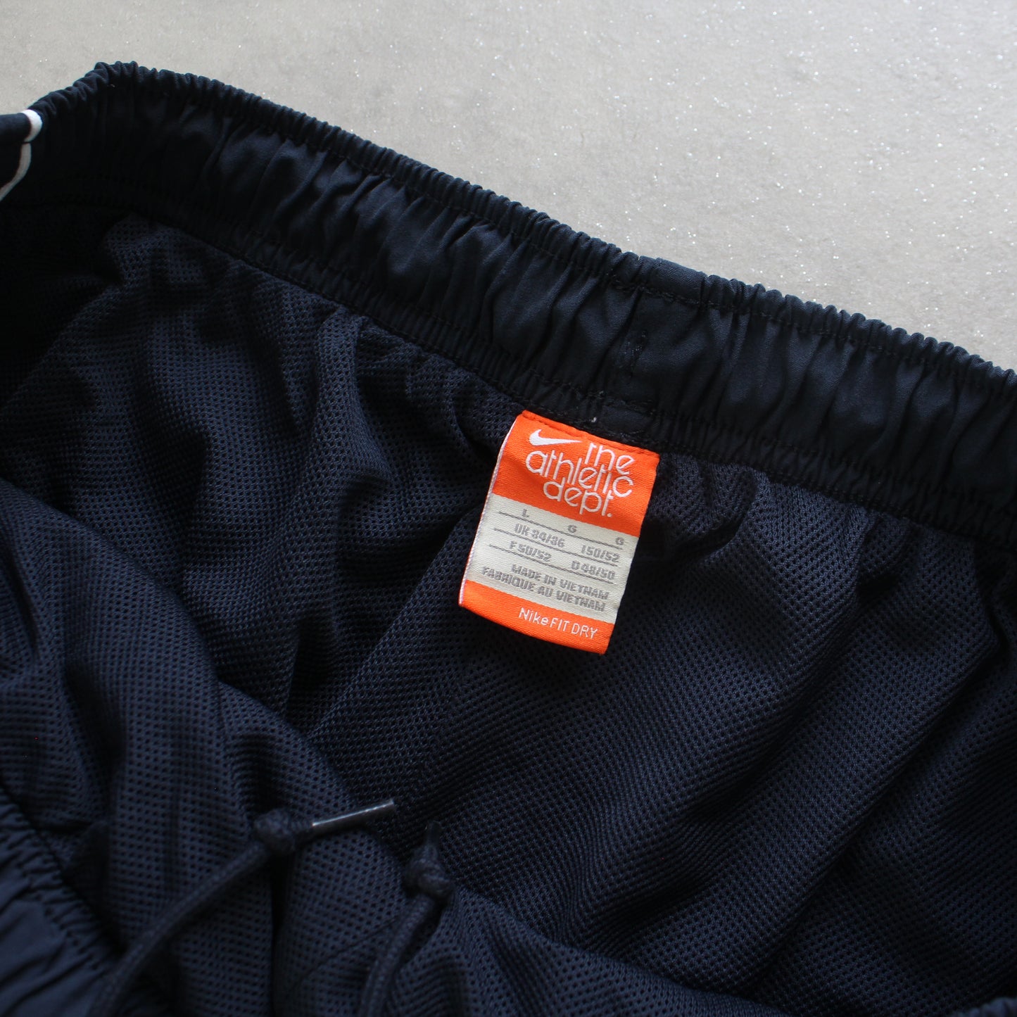 SELTENE Baggy-Trainingshose von Nike aus den 2000ern, Marineblau – (L)