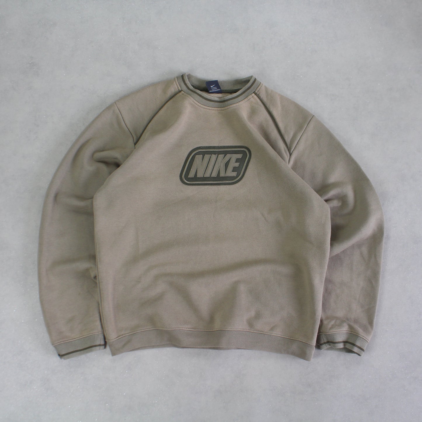 SUPER RARE 2000s Nike Sweatshirt Light Brown - (M)