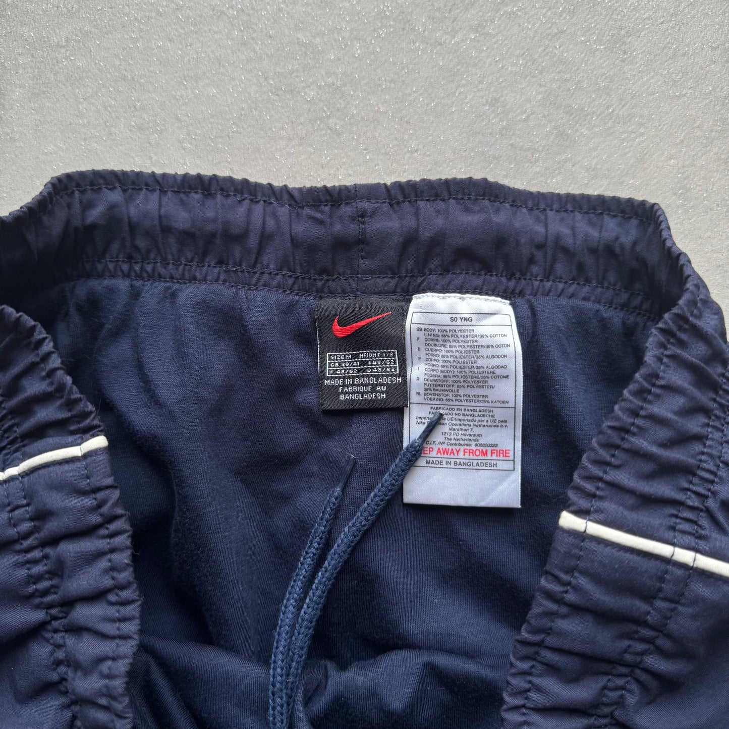 RARE 1990s Nike Trackpants Navy - (L)