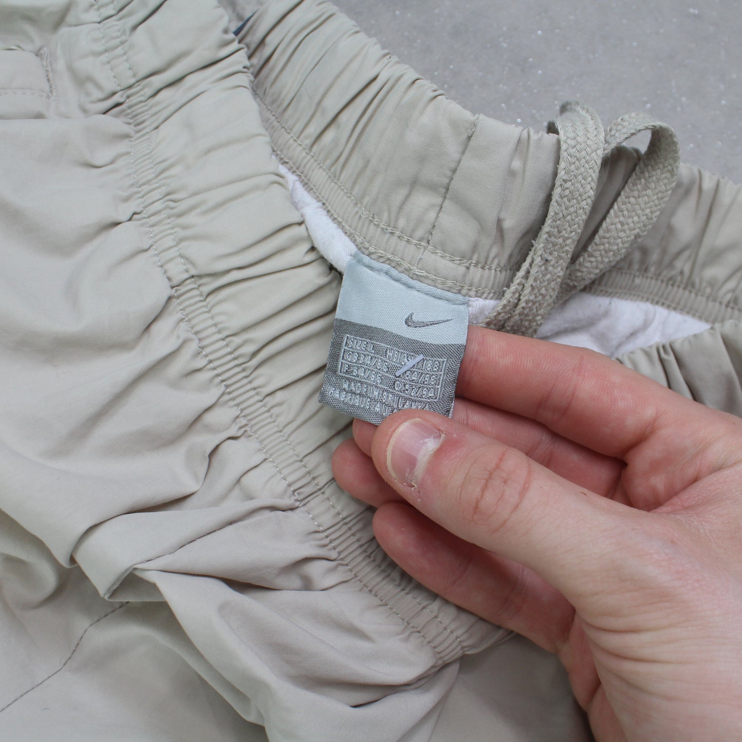 SUPER RARE 2000s Nike Trackpants Cream - (L)