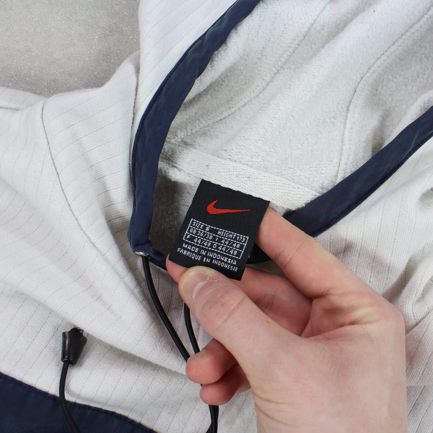 SUPER RARE 1990s Nike Hoodie Cream - (S)