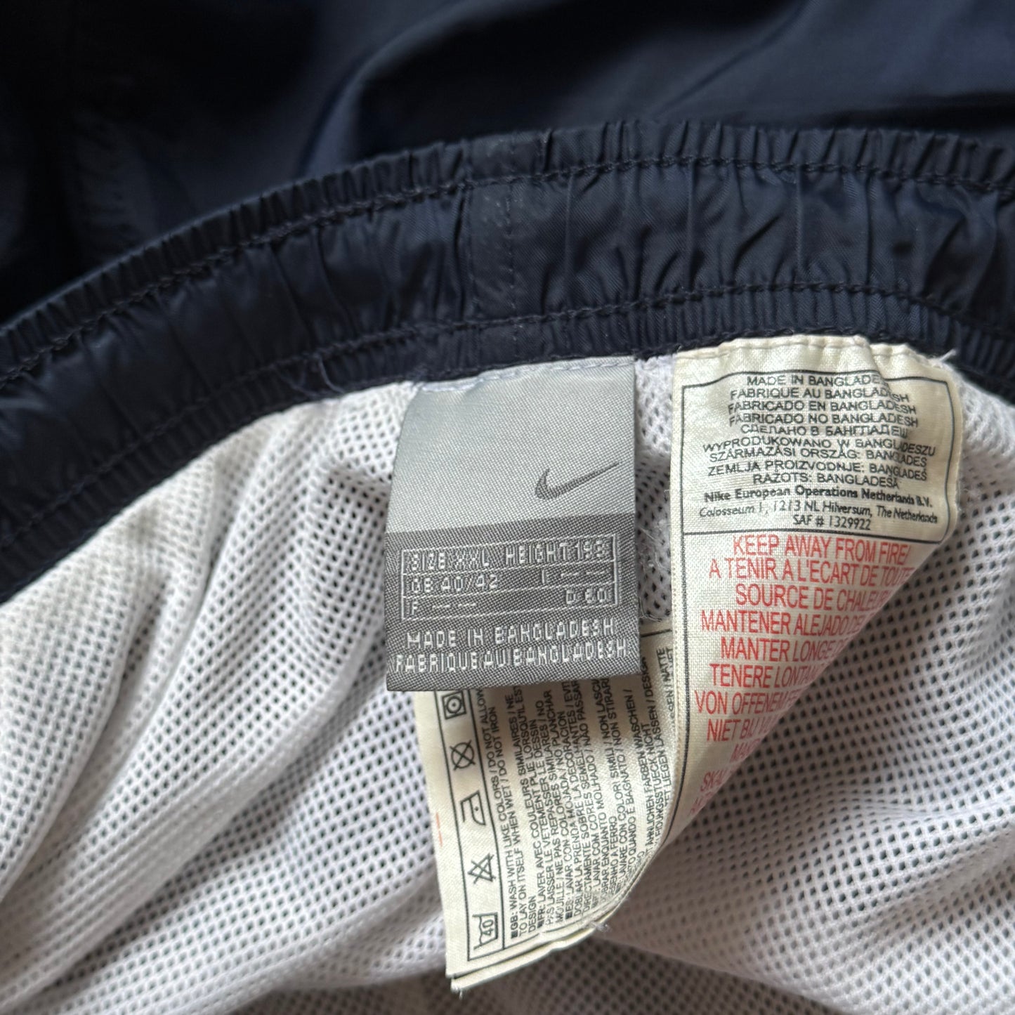SUPER RARE 2000s Nike Trackpants Navy *PREMIUM* - (XL)