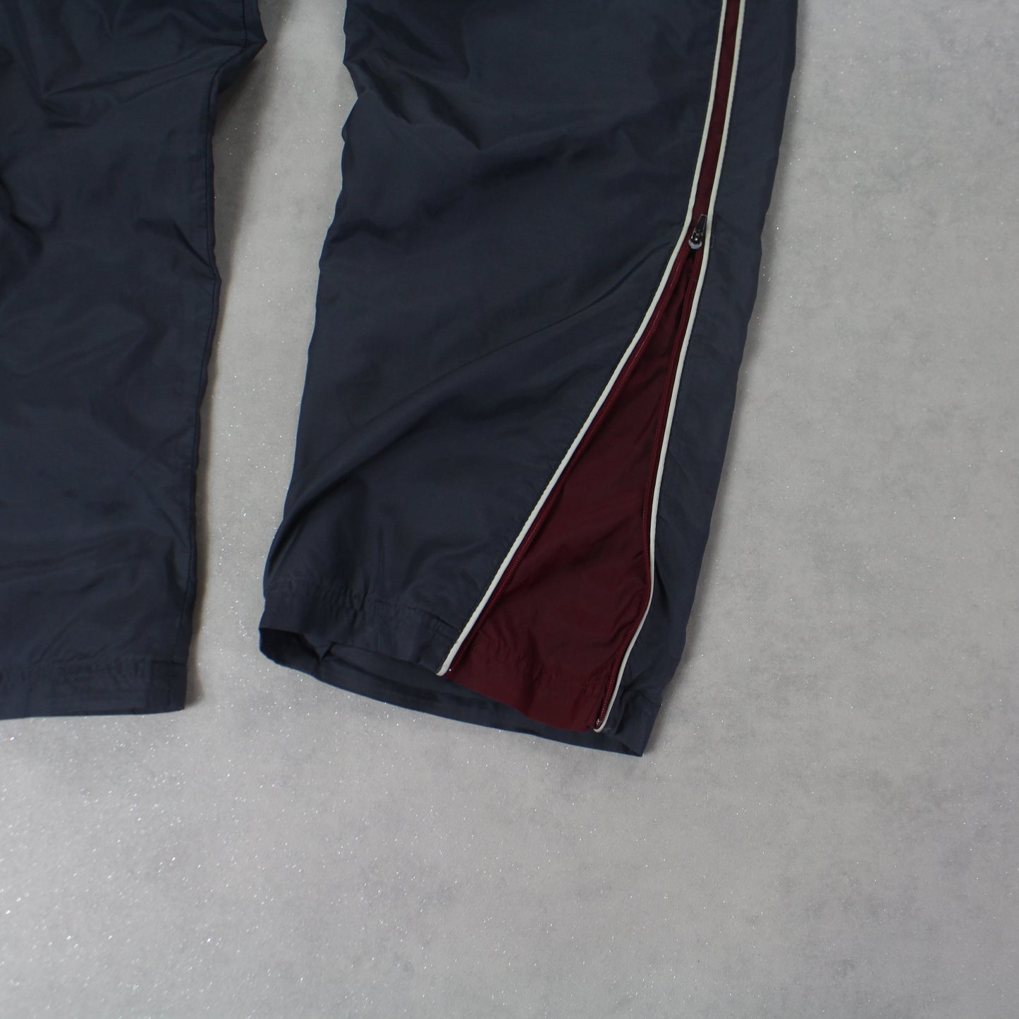 RARE 2000s Nike Trackpants Grey - (M)