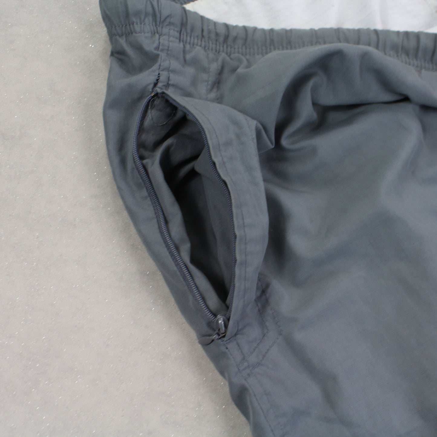 RARE 2000s Nike Trackpants Grey - (XL)