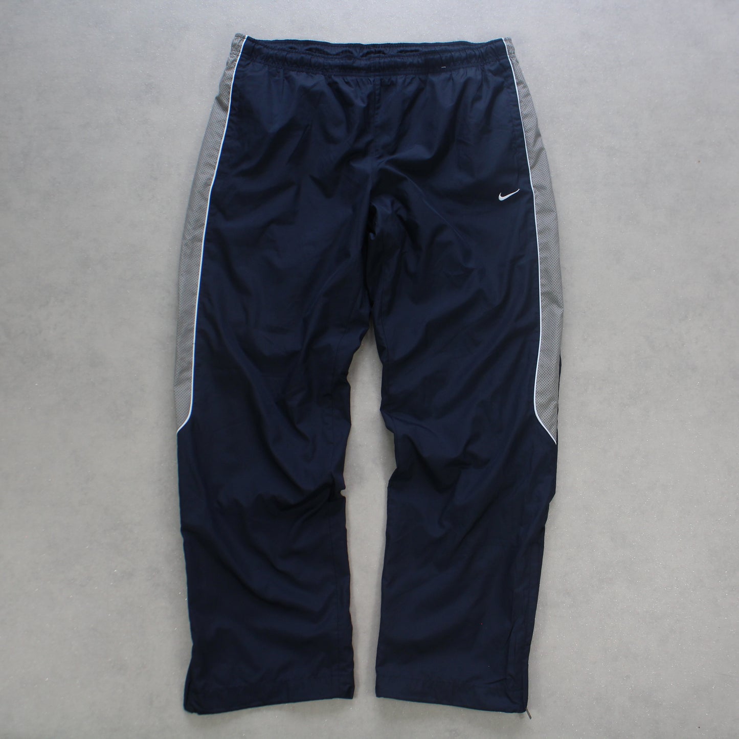 SELTENE Baggy-Trainingshose von Nike aus den 2000ern, Marineblau – (L)