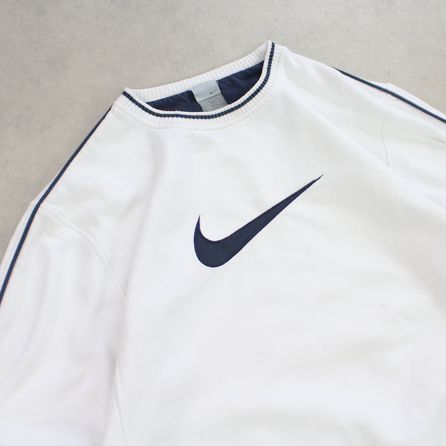 RARE 2000s Nike Heavyweight Sweatshirt White - (S)