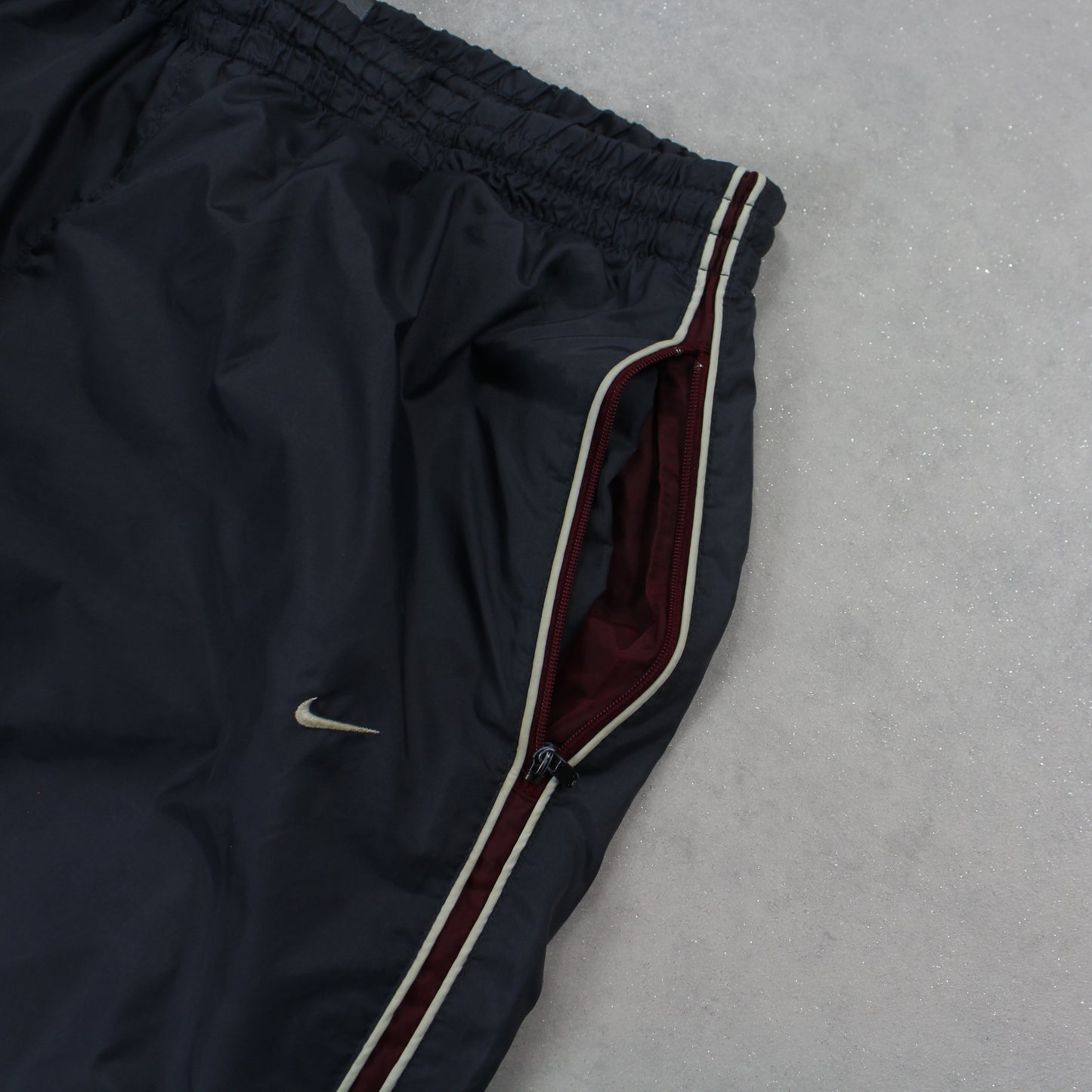 RARE 2000s Nike Trackpants Grey - (M)