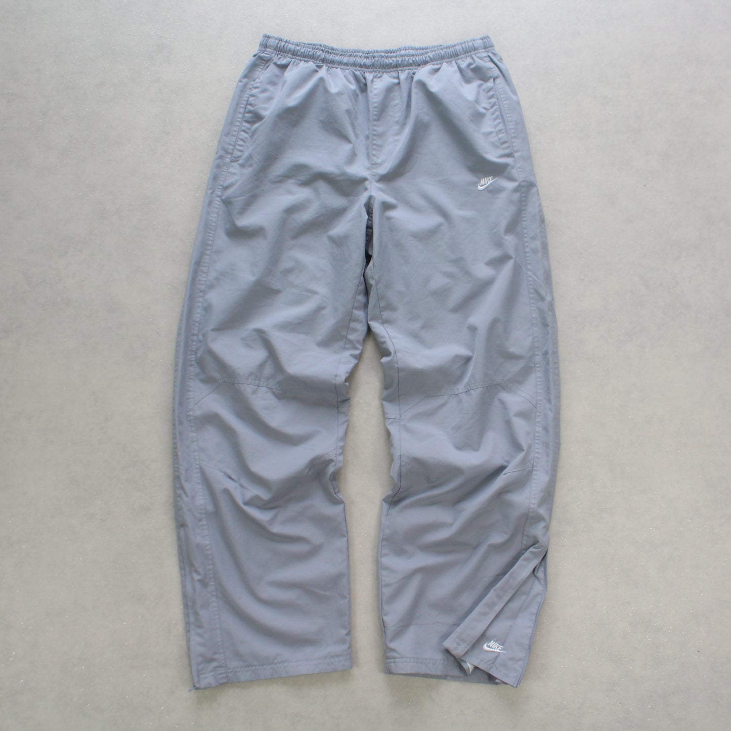 SUPER RARE 00s Nike Trackpants Grey - (L)