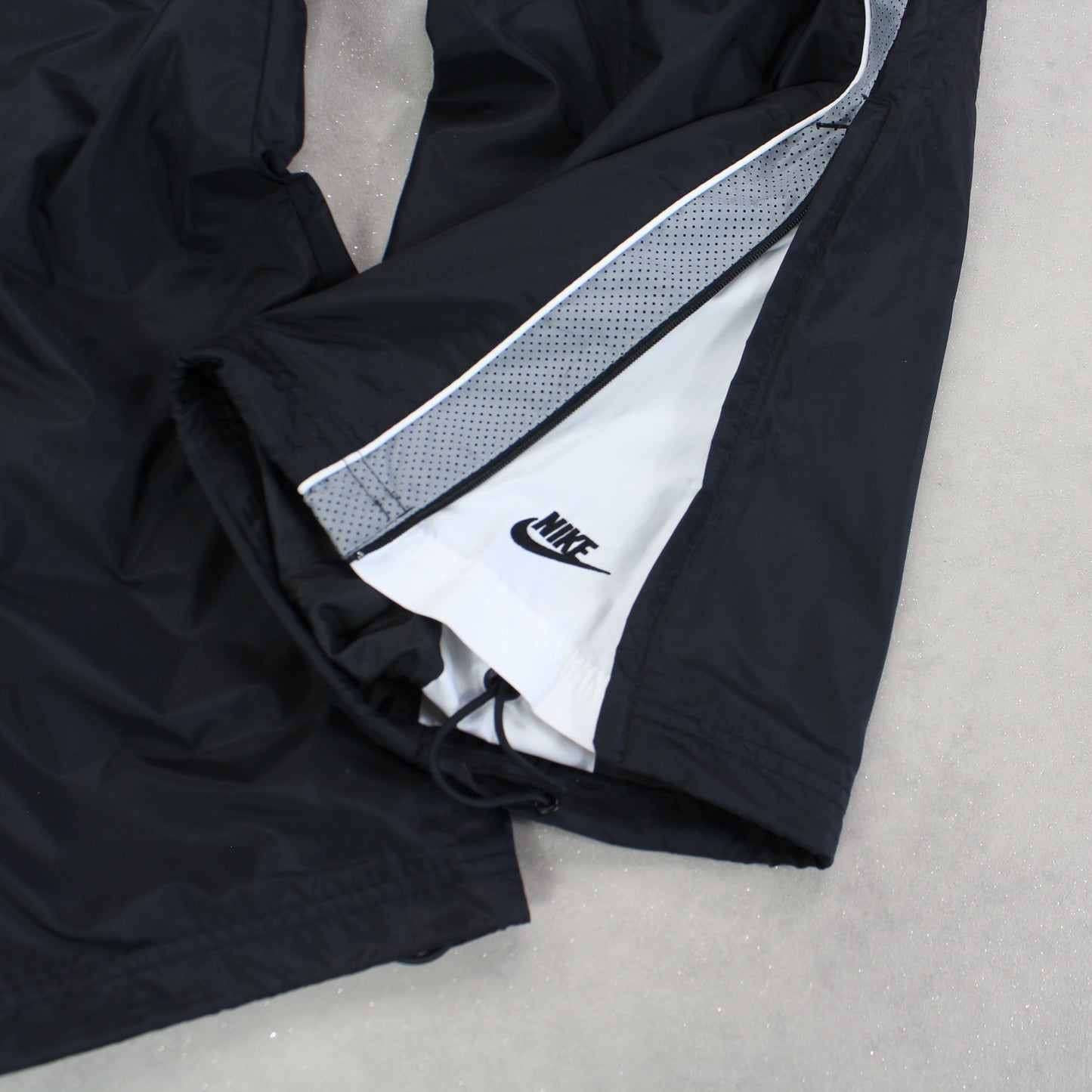 RARE 2000s Baggy Nike Trackpants Black - (L)
