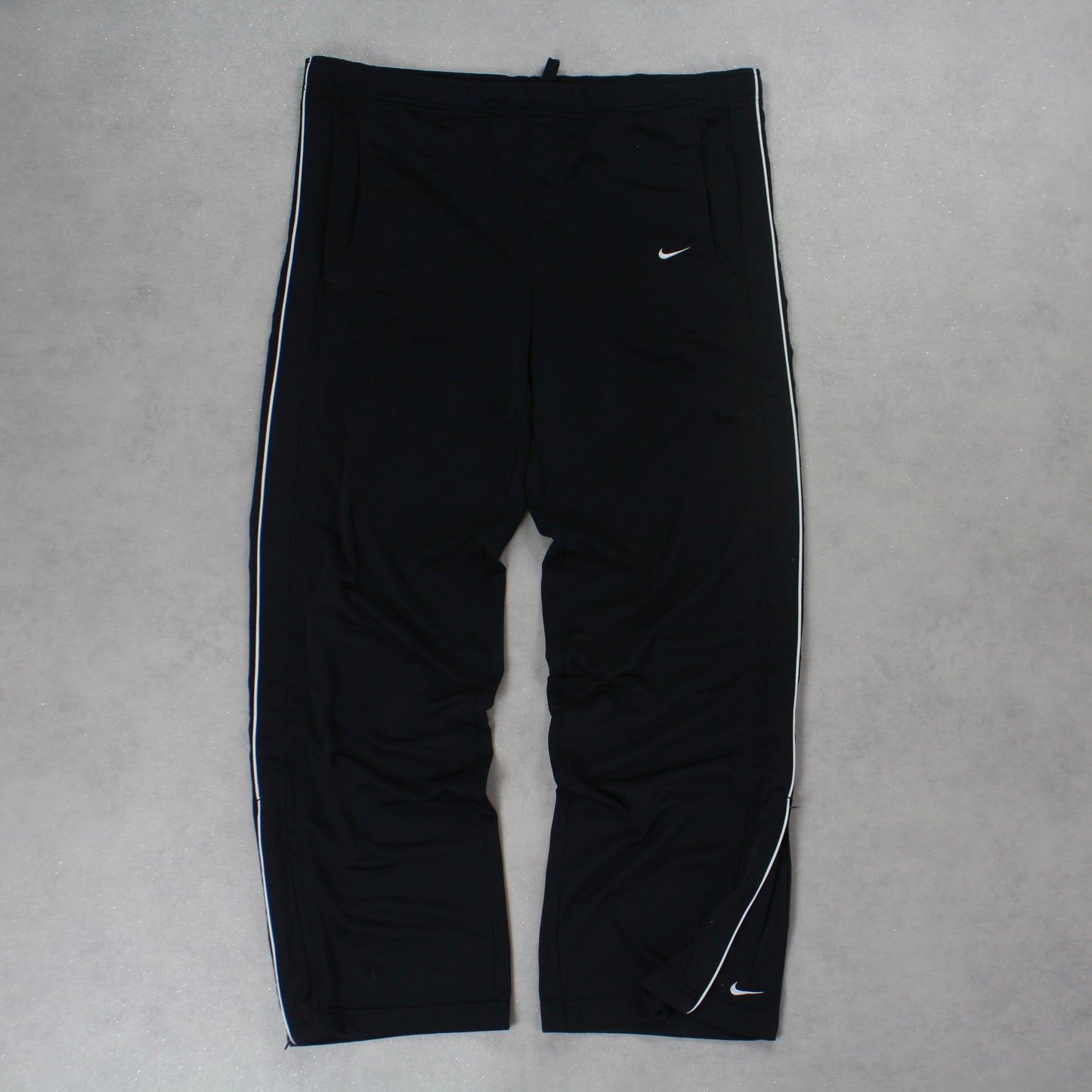 RARE 2000s Baggy Nike Trackpants Black - (L)