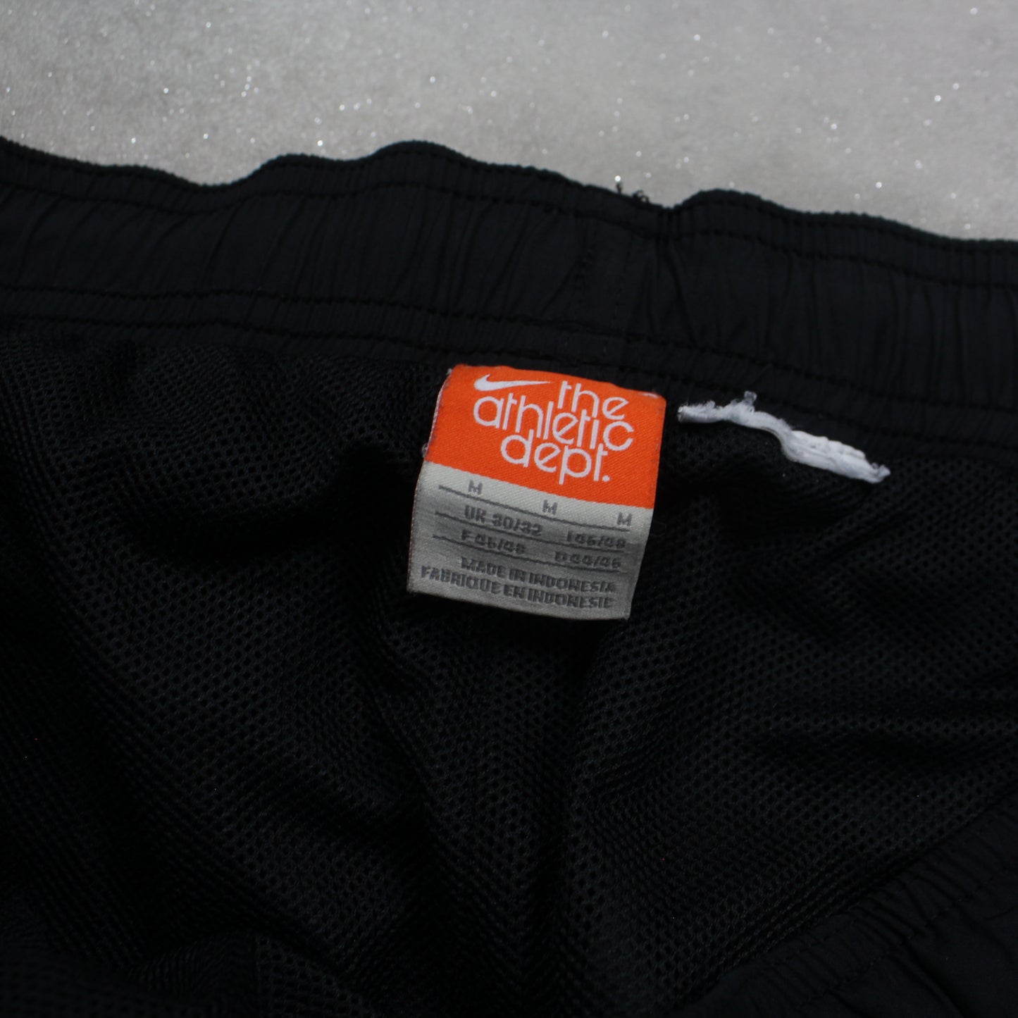 RARE 2000s Nike Air Trackpants Black - (M)