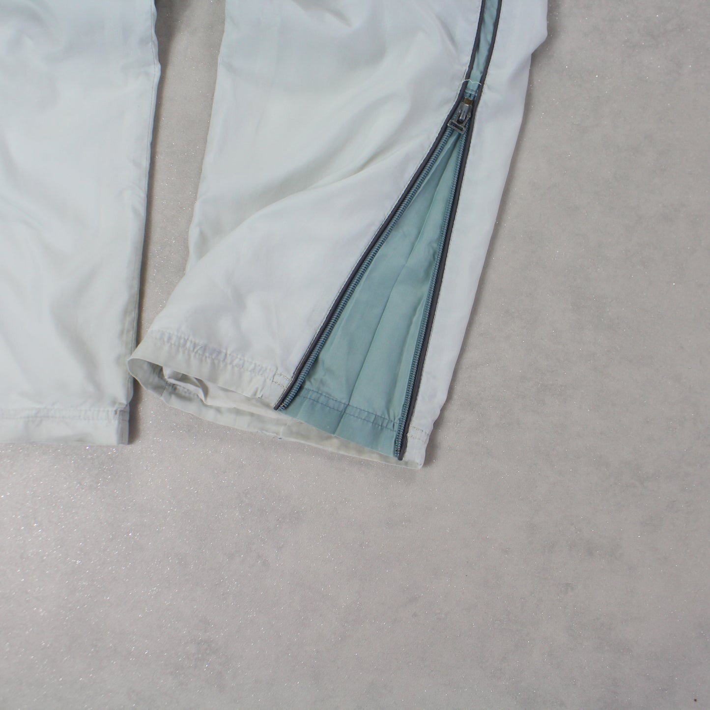 RARE 2000s Nike Trackpants Grey - (S)