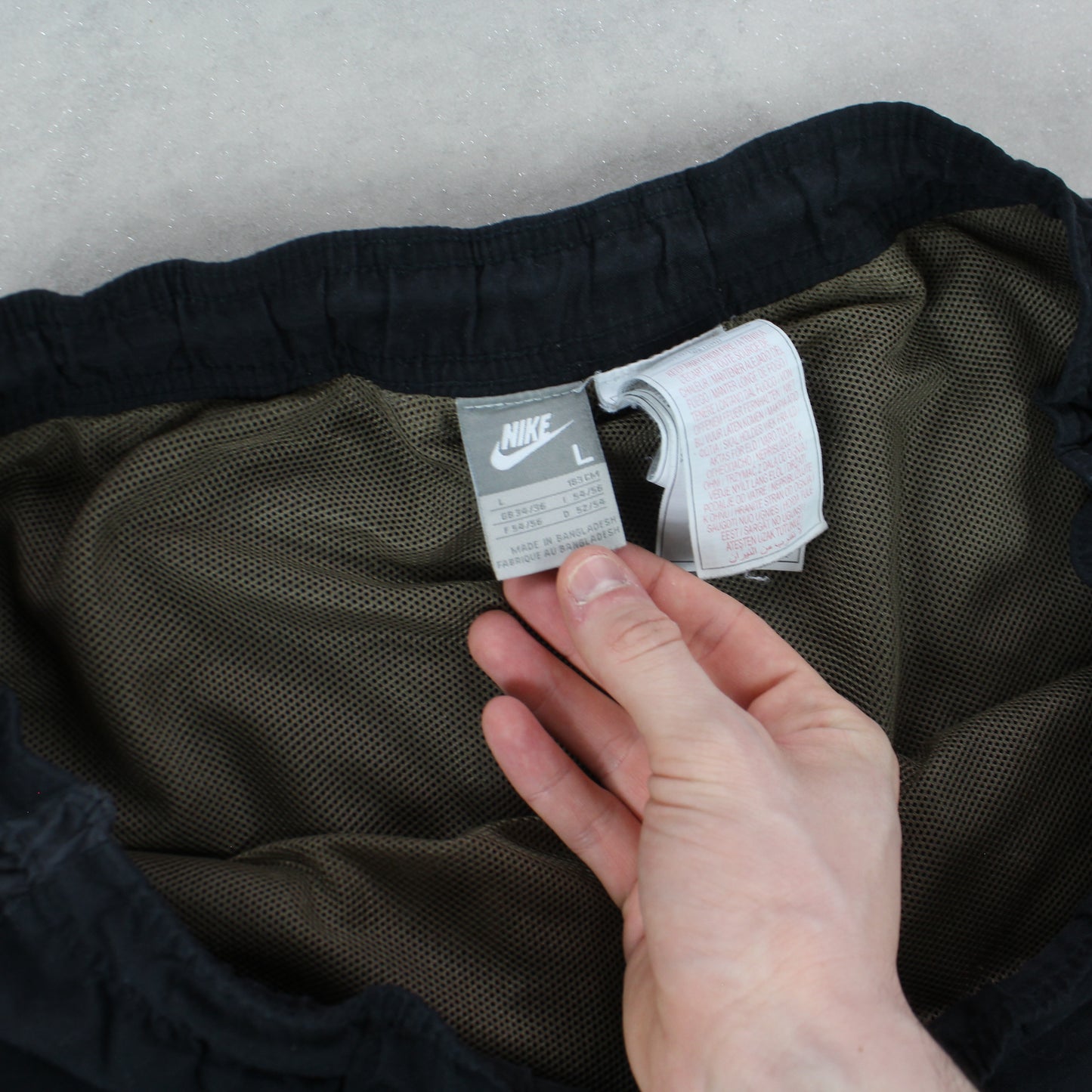 RARE 2000s Nike Air Trackpants Black - (L)