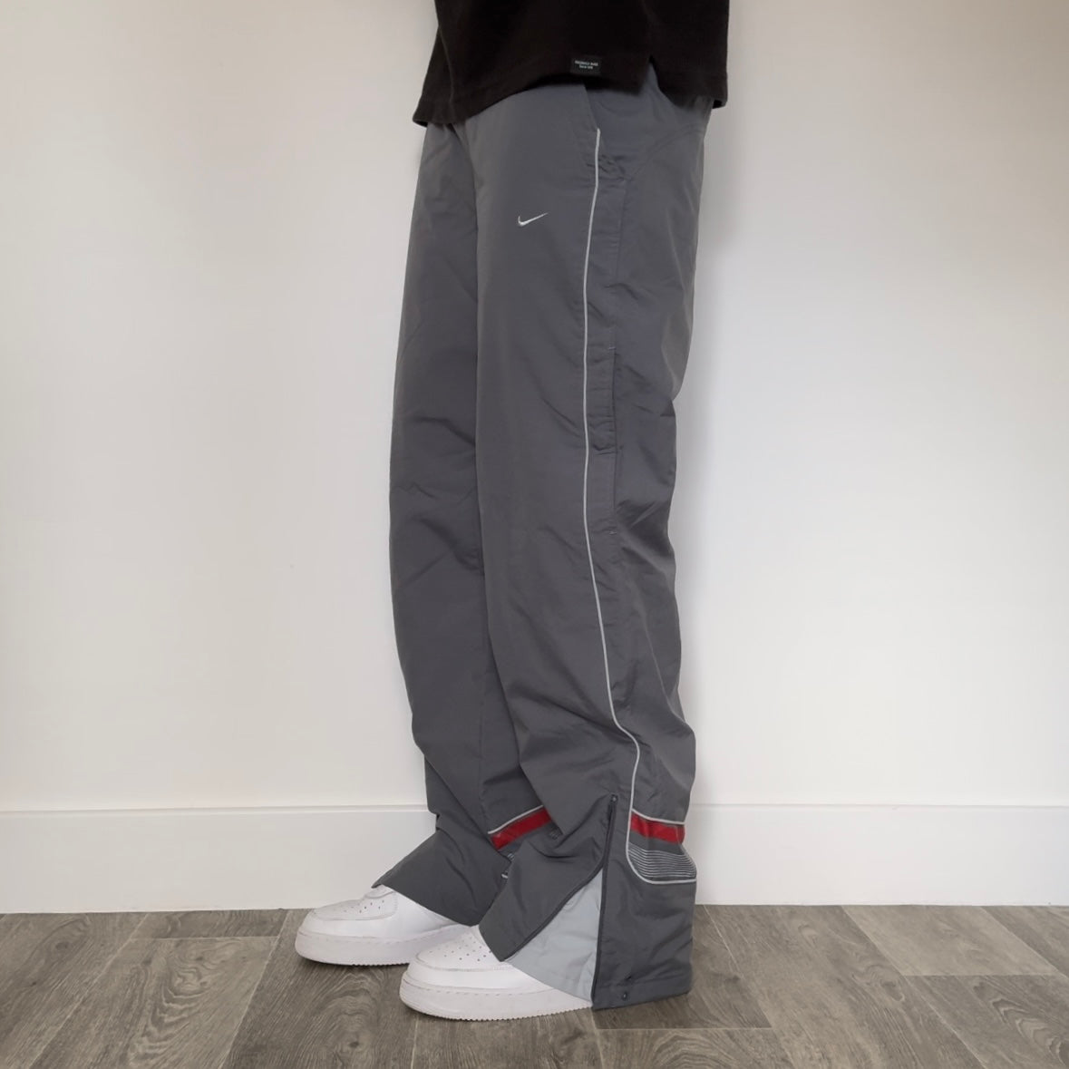 RARE 2000s Nike Trackpants Grey - (L)