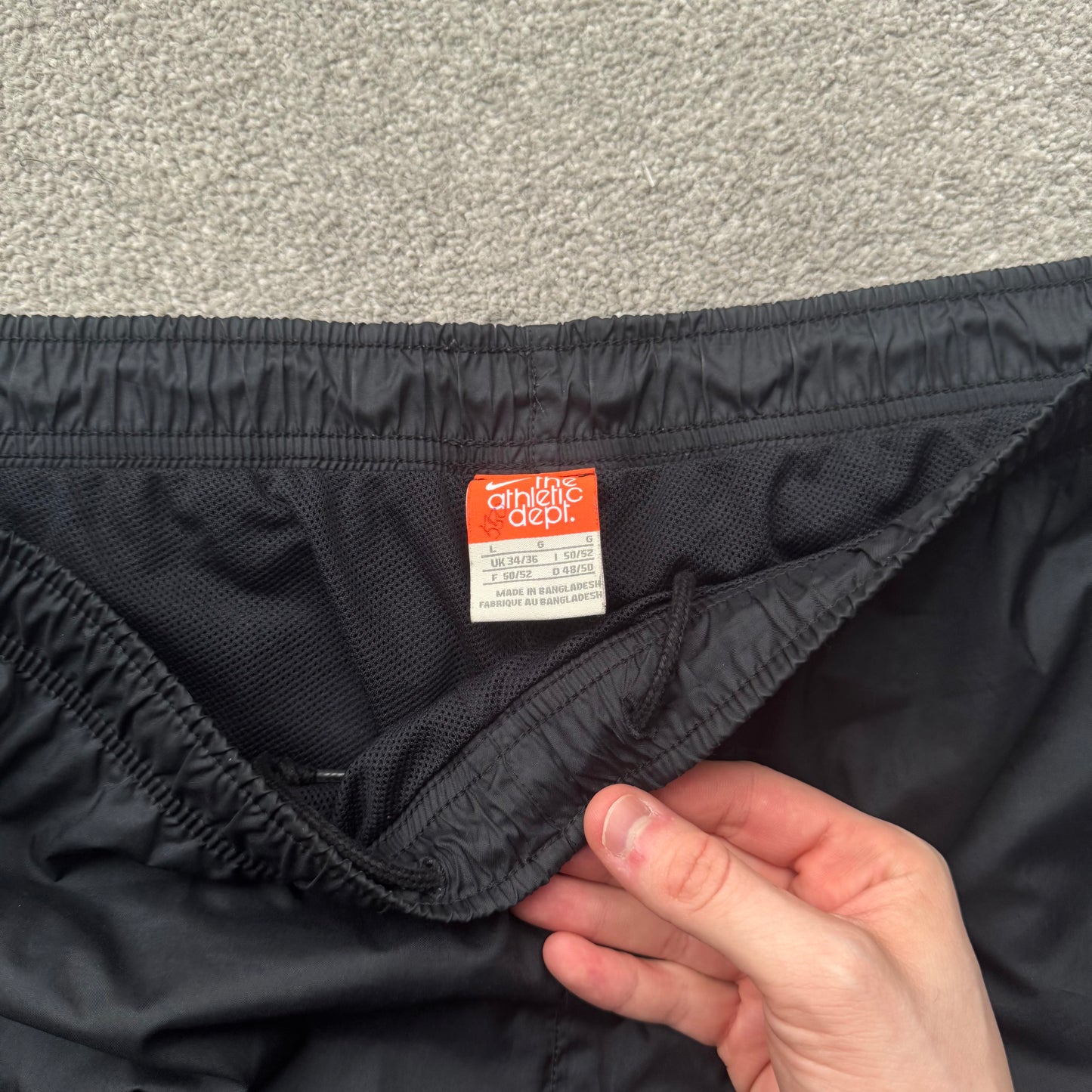 RARE 2000s Nike Trackpants Black - (L)