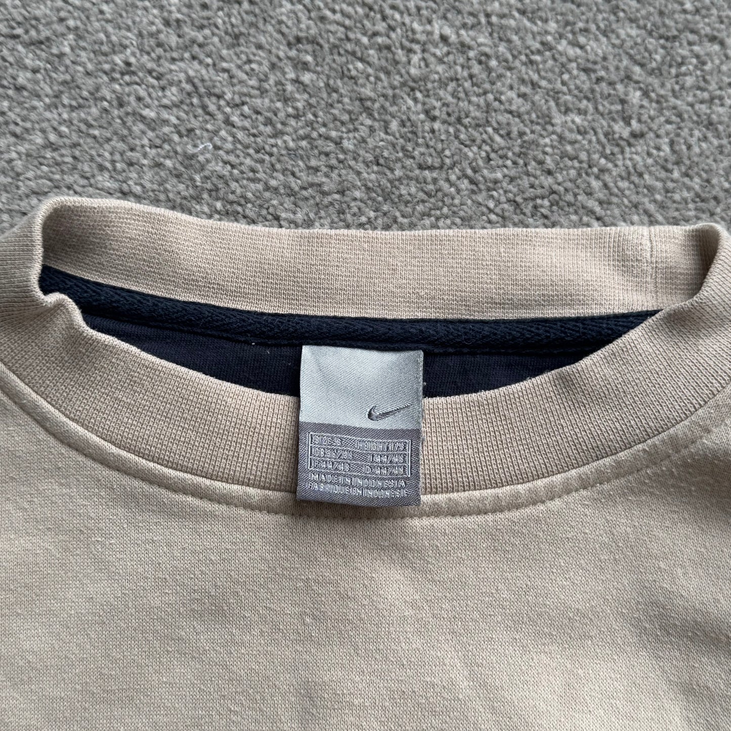 SUPER RARE 2000s Nike Sweatshirt Cream - (XL)