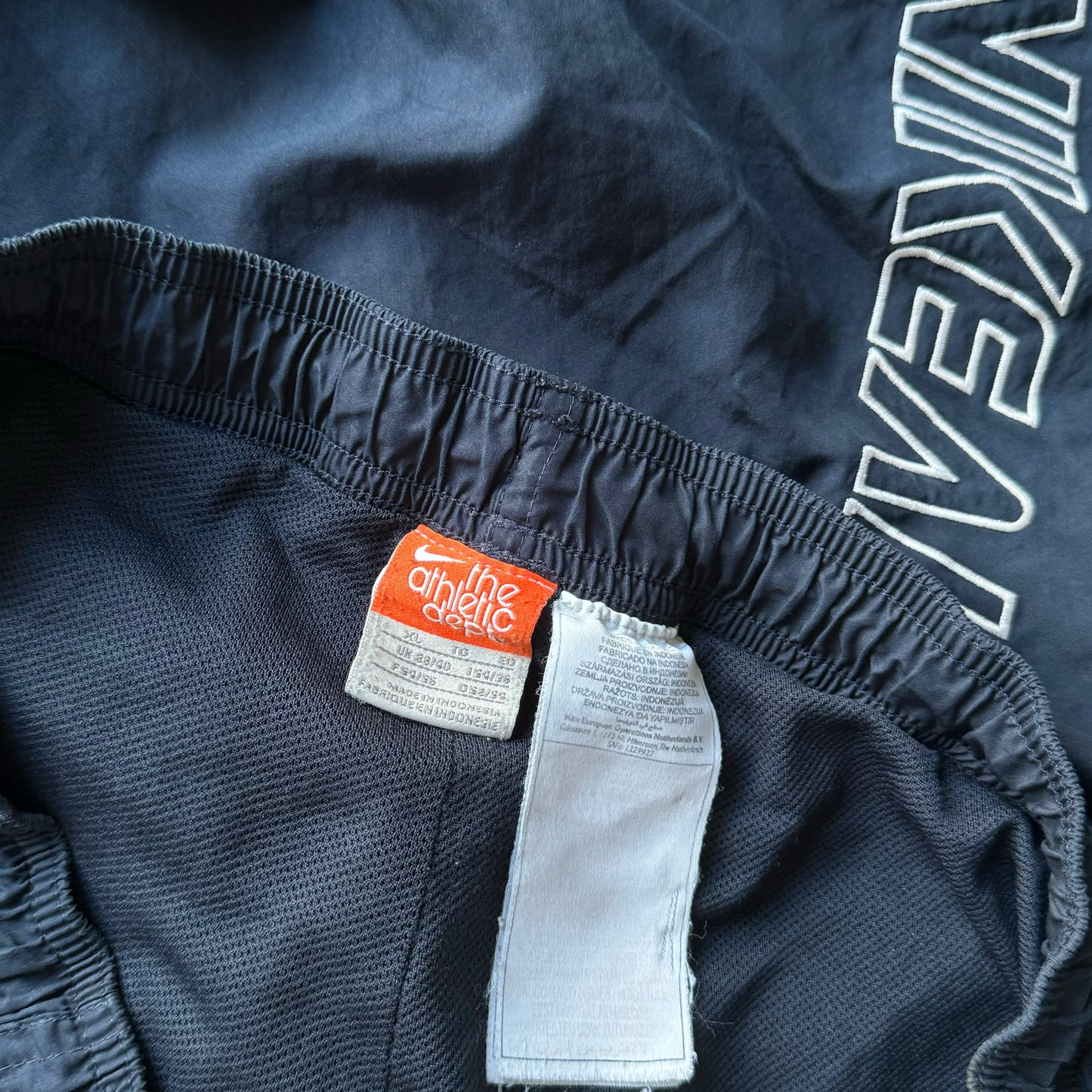 RARE 2000s Nike Air Trackpants Navy - (L)