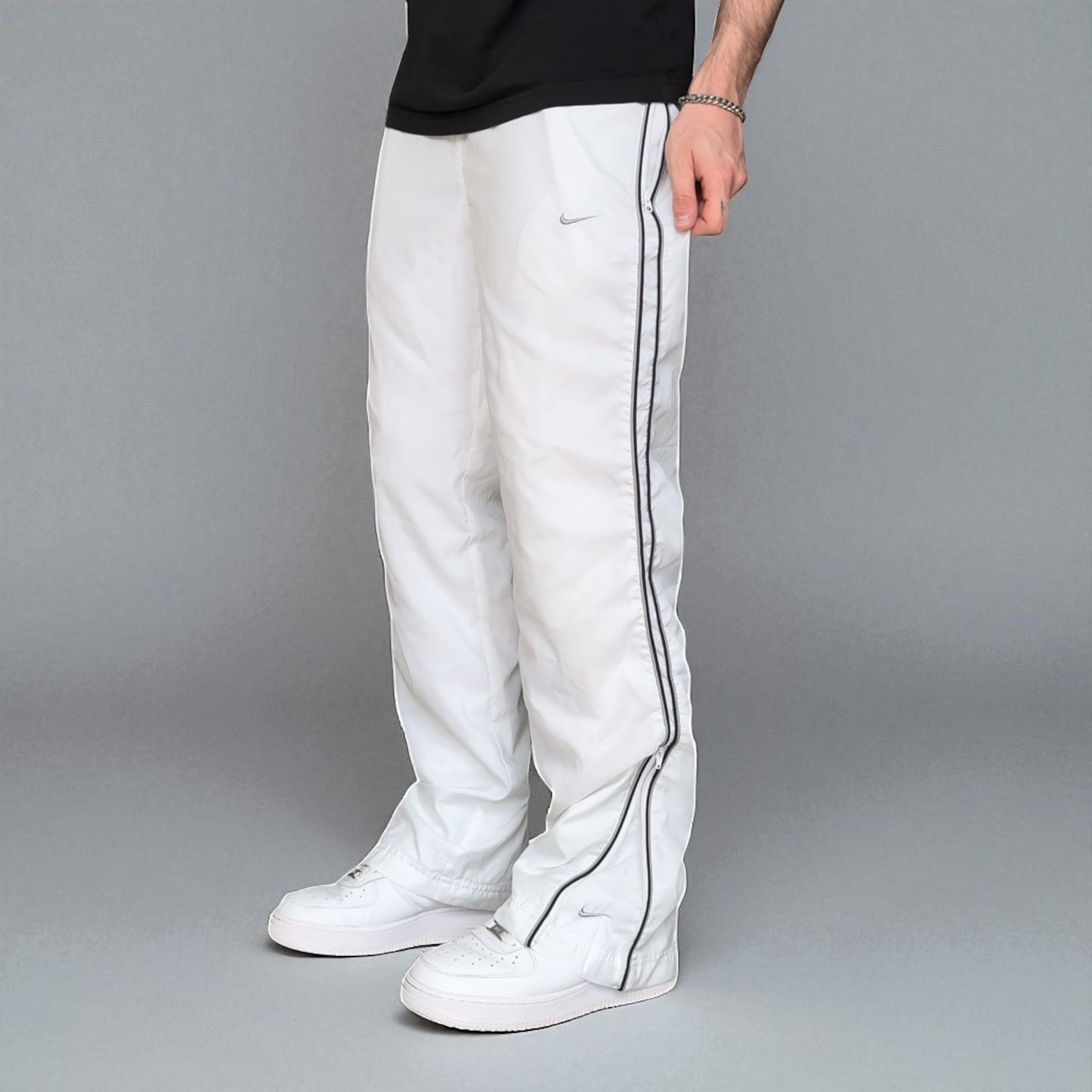 SUPER RARE 2000s Nike Trackpants White - (M)