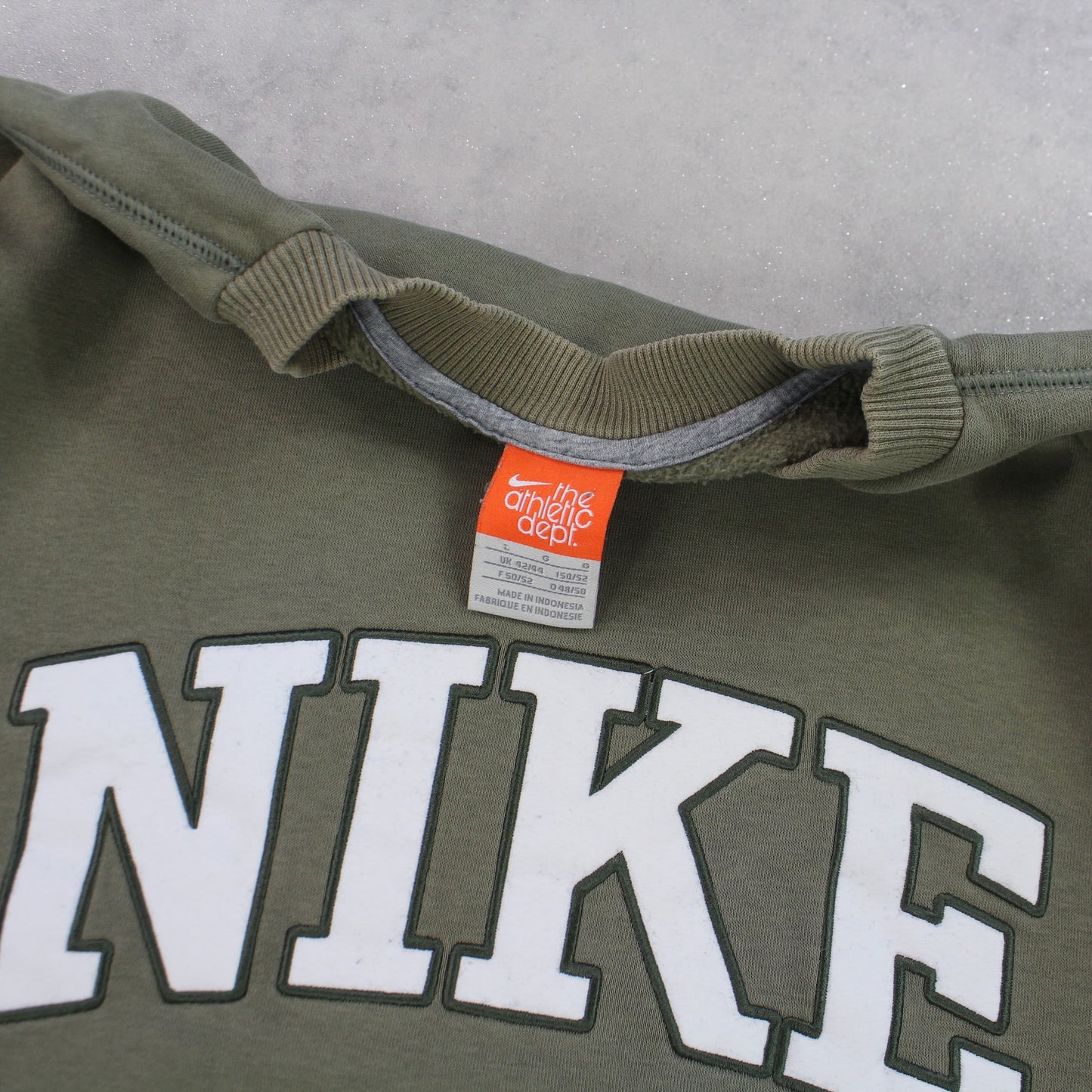 RARE 2000s Nike Sweatshirt Green - (L)
