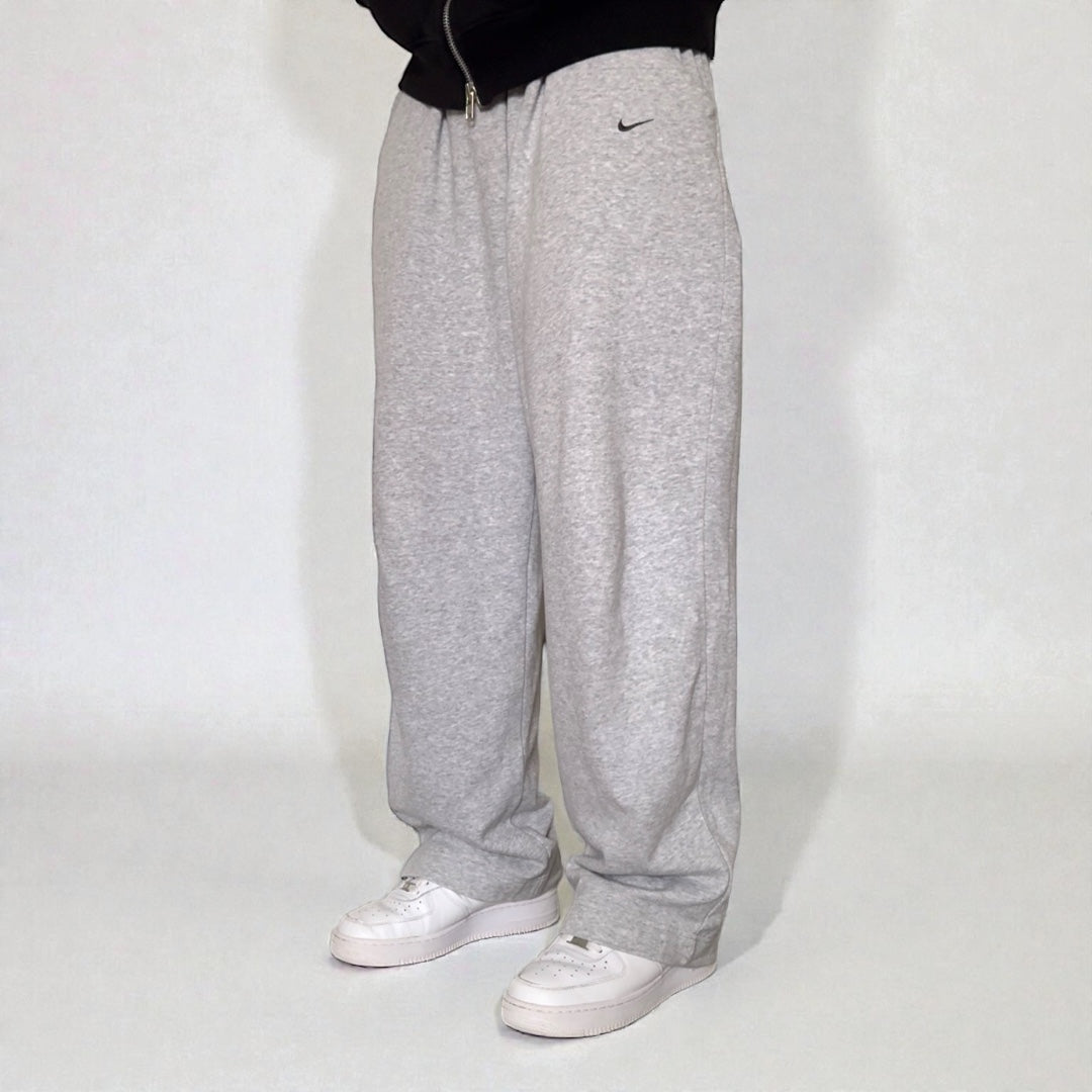 nike grey joggers baggy