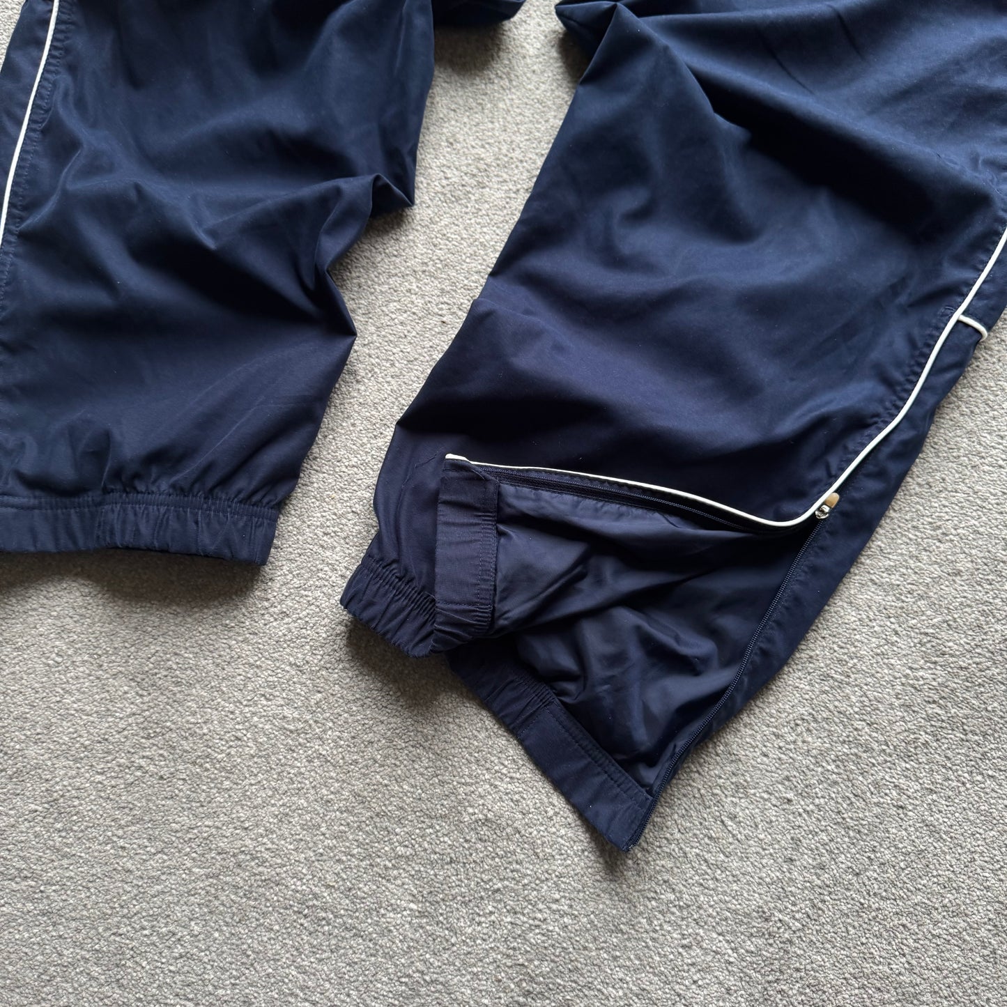 RARE 2000s Nike Trackpants Navy - (L)