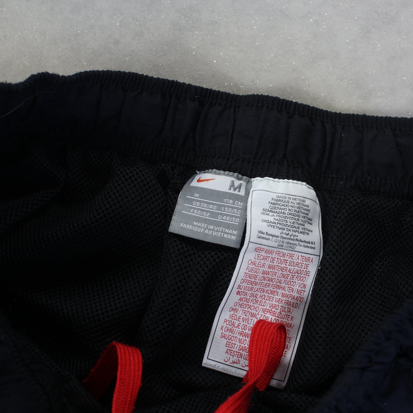 RARE 2000s Nike Short Leg Trackpants Black - (M)