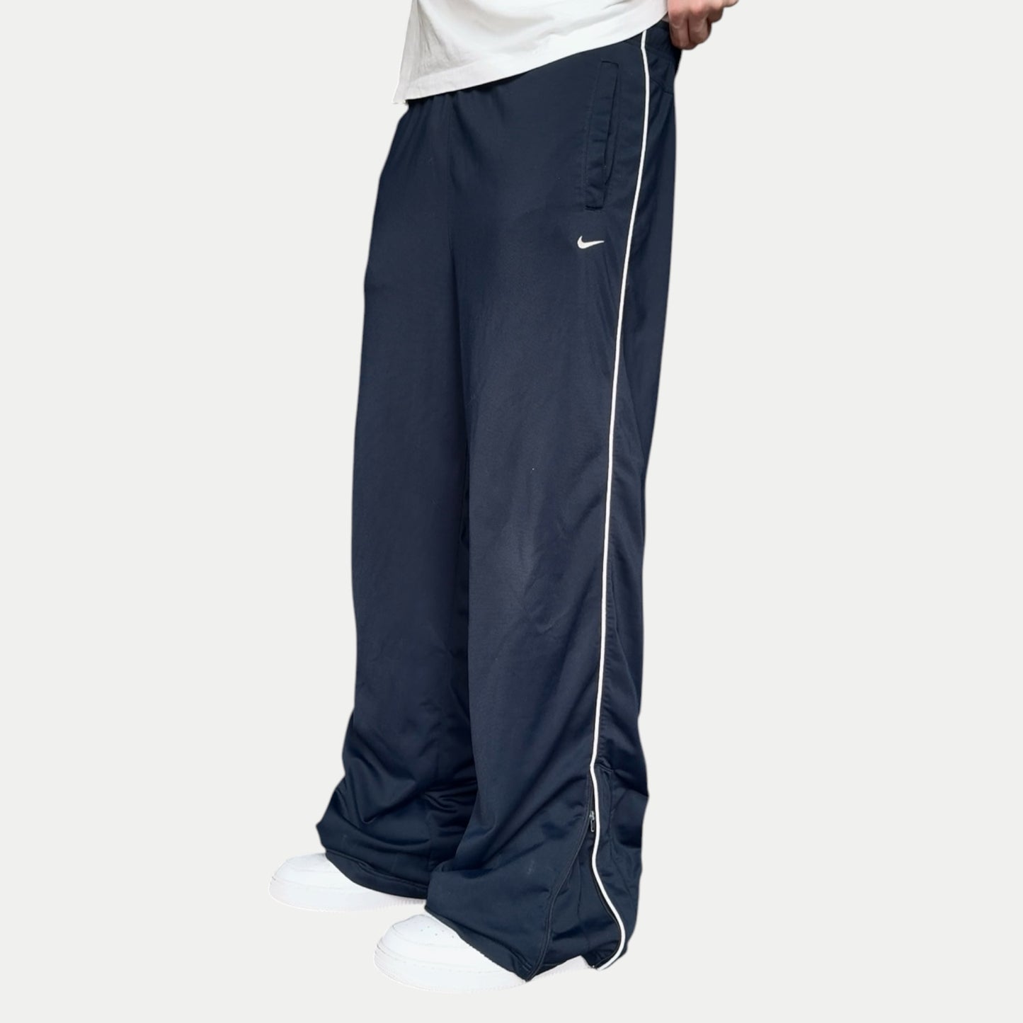 2000s Baggy Nike Trackpants Navy - (L)