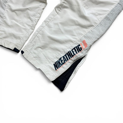 SUPER RARE 2000s Nike Trackpants White - (M)