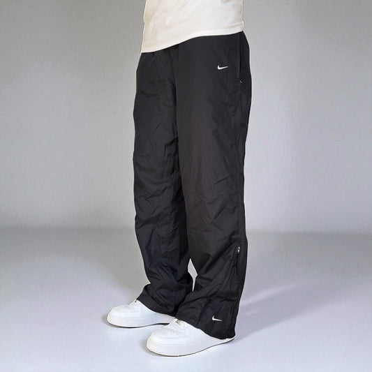 RARE 2000s Baggy Nike Trackpants Black - (XL)
