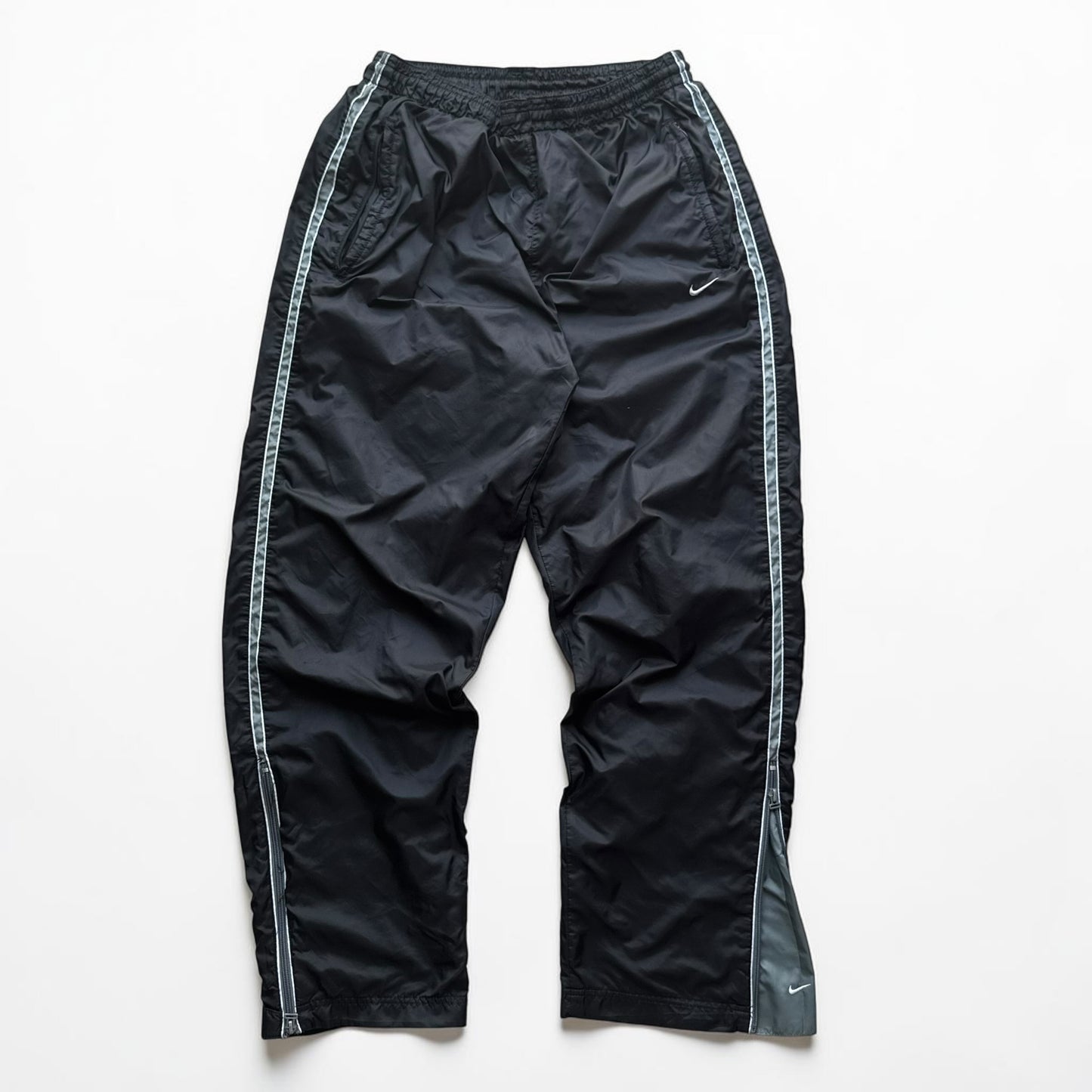 SUPER RARE 1990s Nike Trackpants Black - (L)