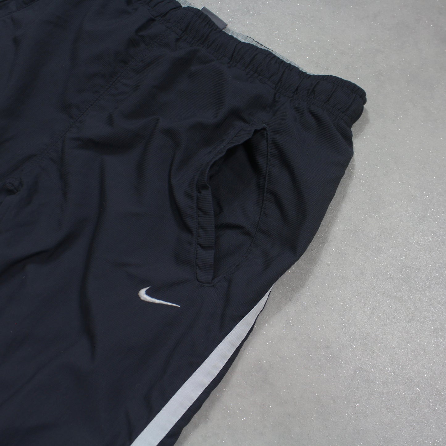 RARE 2000s Nike Trackpants Grey - (S)