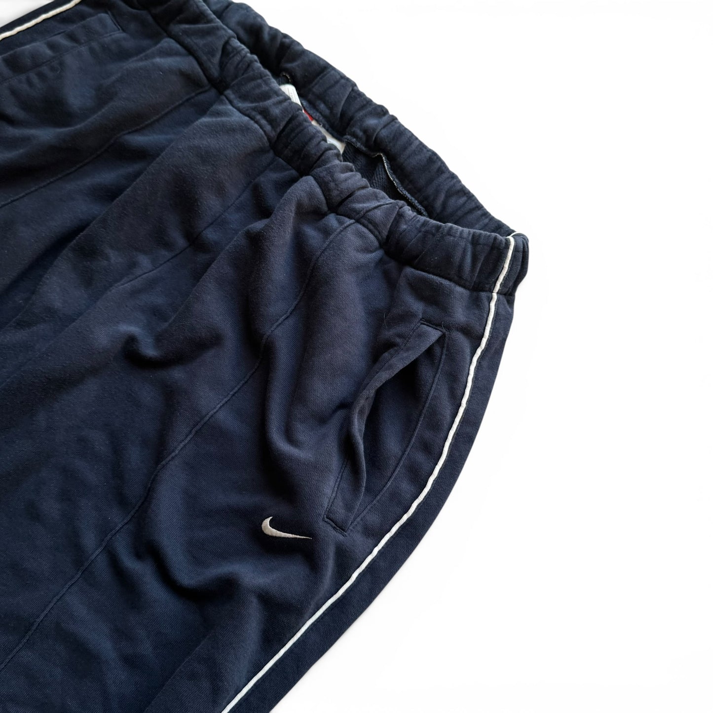 RARE 2000s Nike Joggers Navy - (M/L)