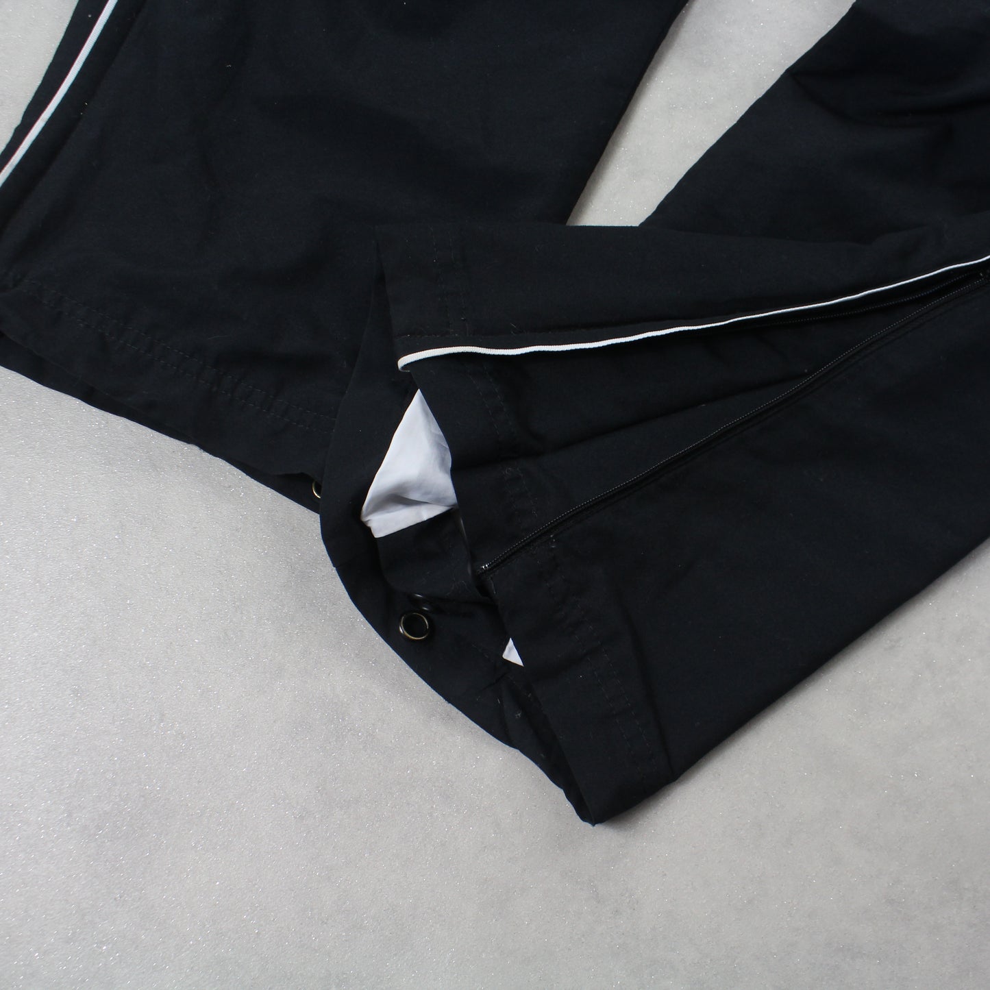 RARE 2000s Baggy Nike Trackpants Black - (L)