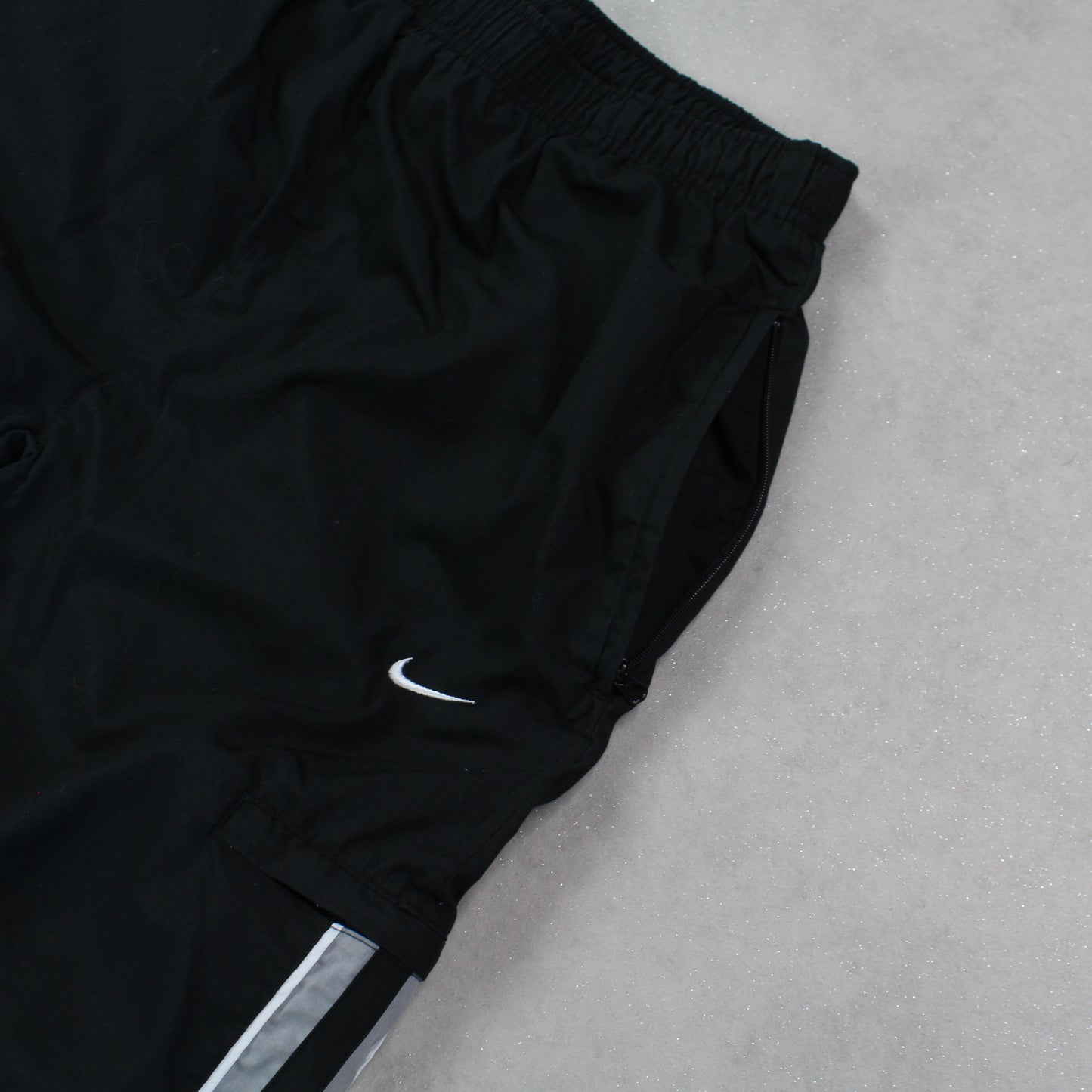 RARE 2000s Nike Baggy Trackpants Black - (L)