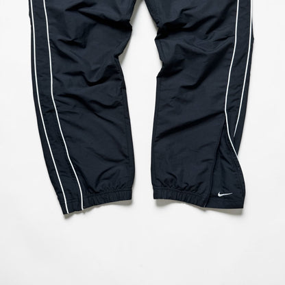 SUPER RARE 2000s Nike Trackpants Black *PREMIUM* - (M)