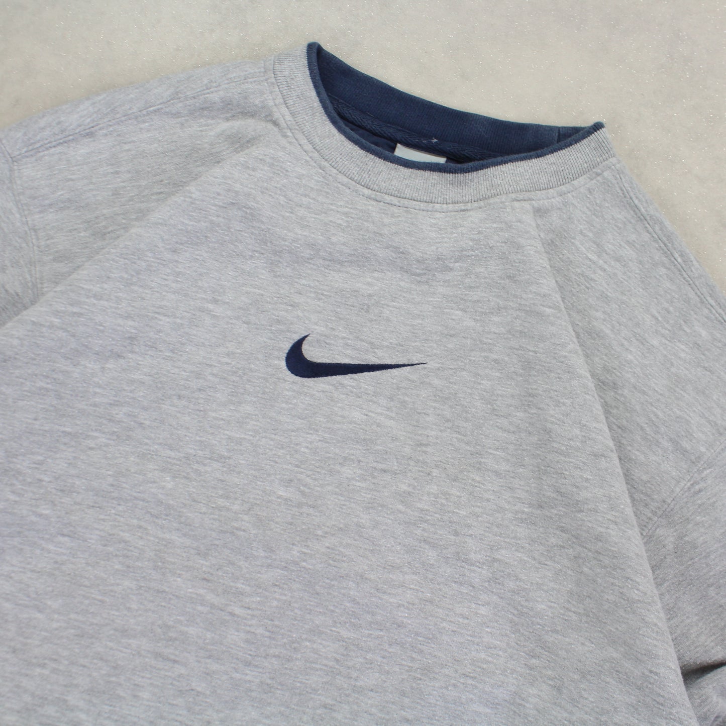 RARE 2000s Heavyweight Nike Sweatshirt Grey - (L)