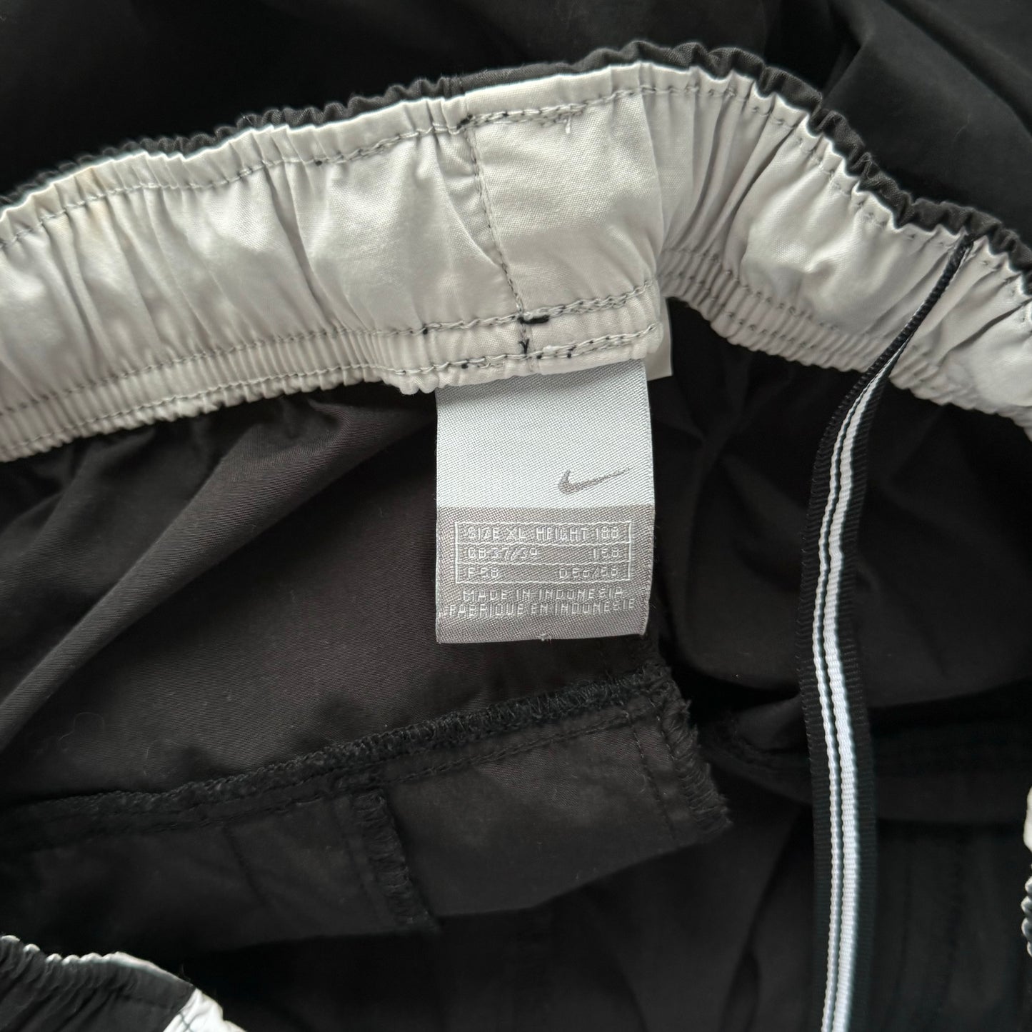 RARE 2000s Baggy Nike Trackpants Black - (L)