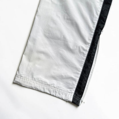 VERY RARE 2000s Nike Trackpants White *PREMIUM* - (L)