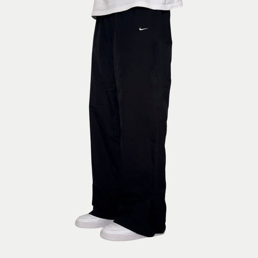 RARE 2000s Baggy Nike Trackpants Black - (S)
