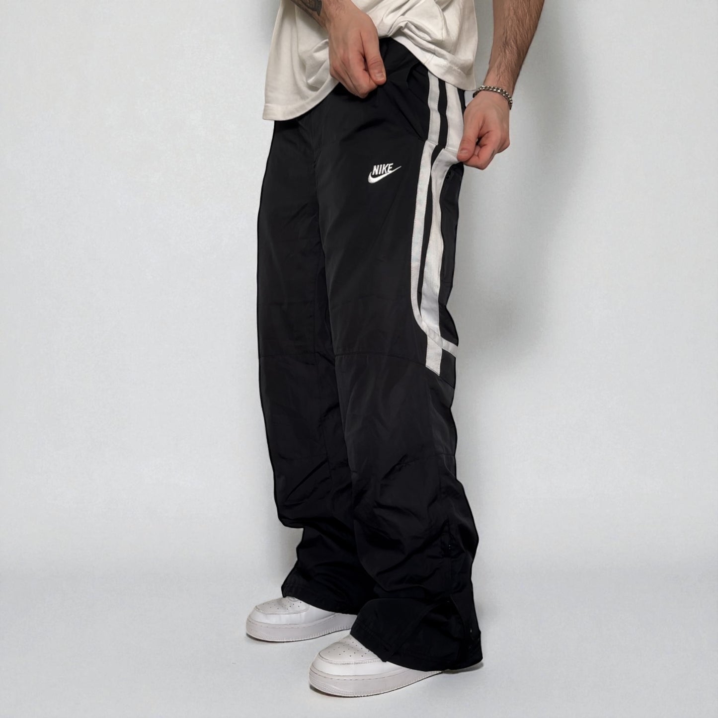 RARE 2000s Baggy Nike Trackpants Black - (M)
