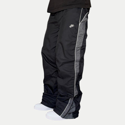 RARE 2000s Nike Baggy Trackpants Black - (L)