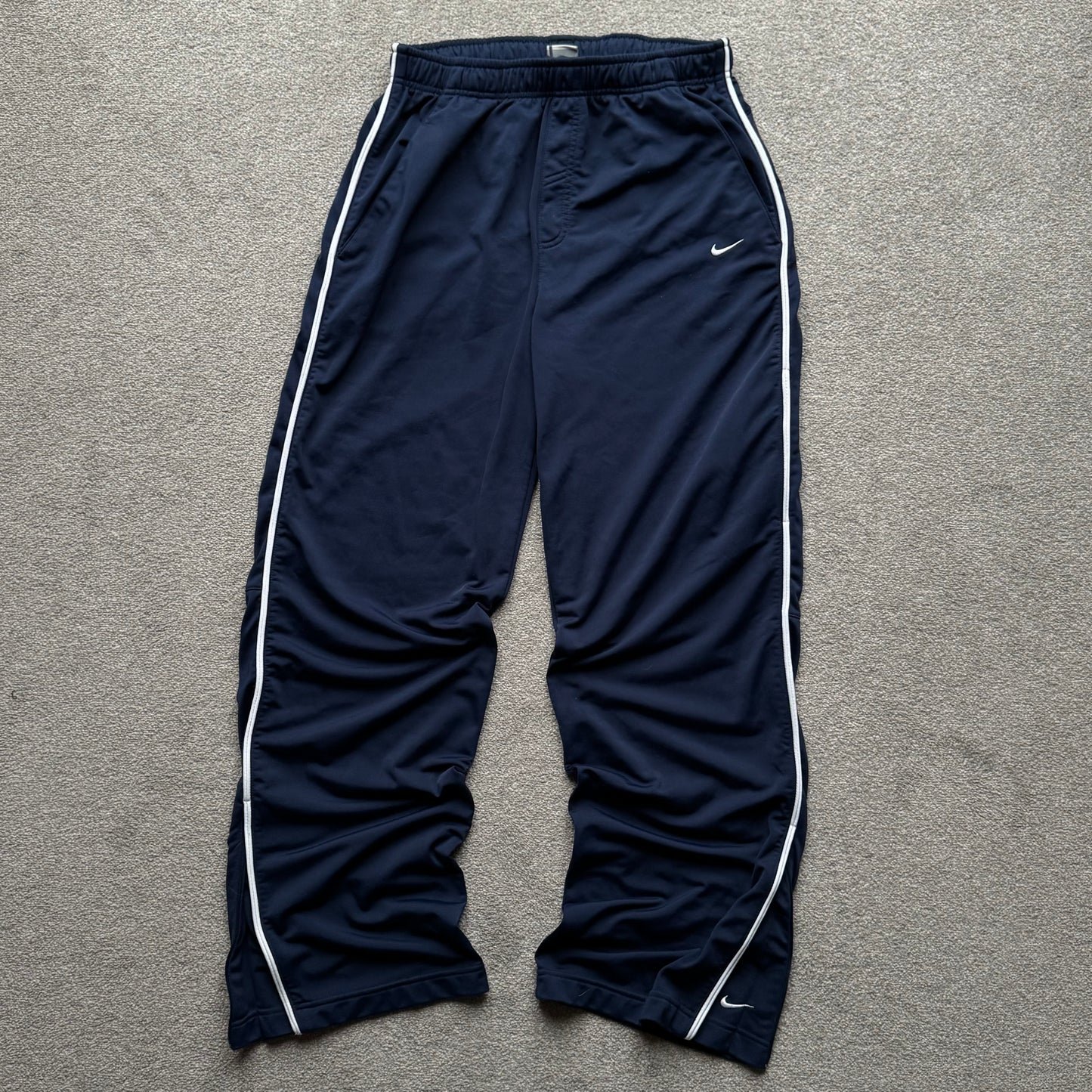 RARE 2000s Nike Trackpants Navy *PREMIUM* - (M)