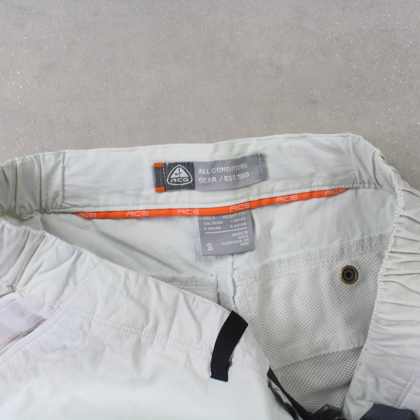 RARE 90s Nike ACG 3in1 Trackpants White - (S)