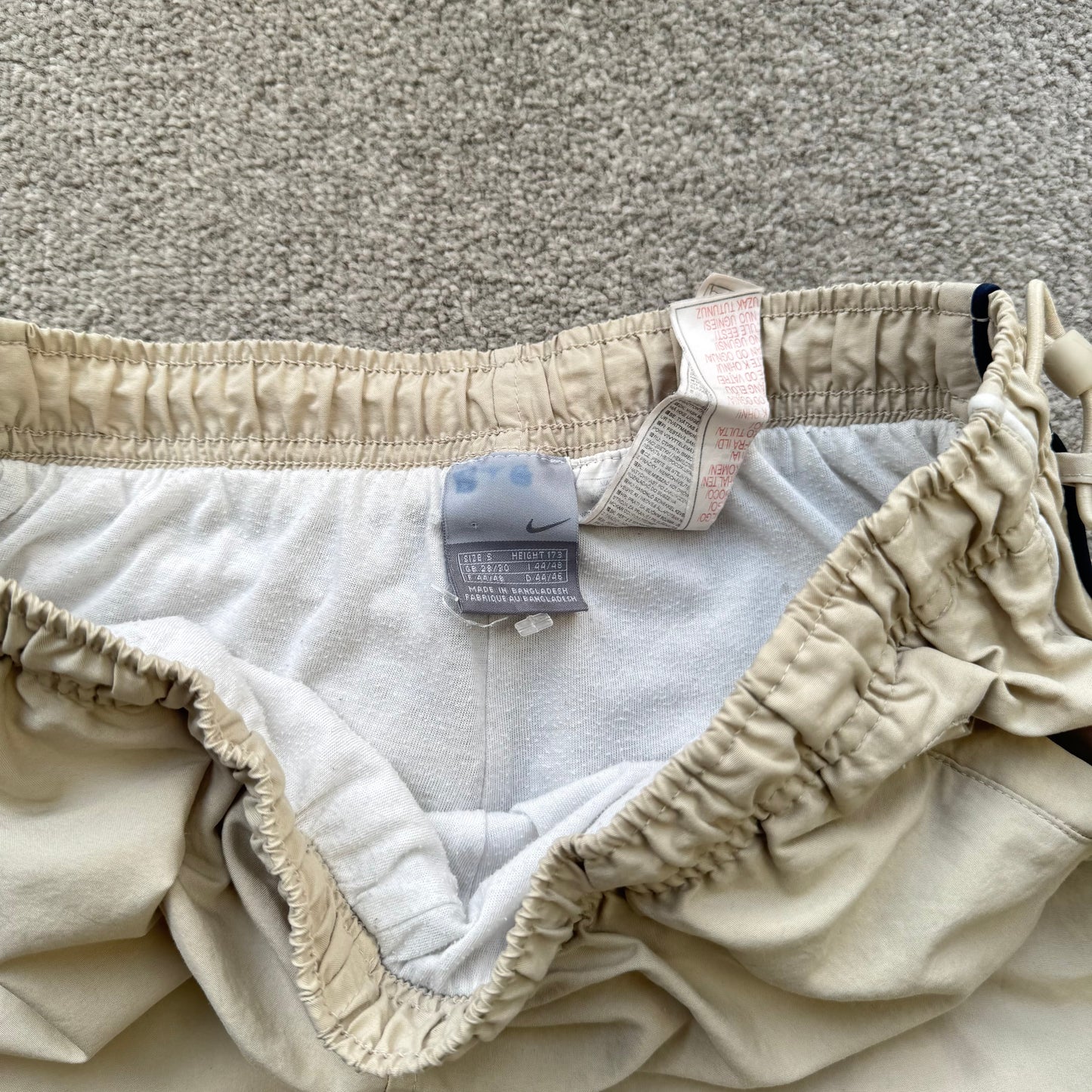 SUPER RARE 2000s Nike Trackpants Cream *PREMIUM* - (S)