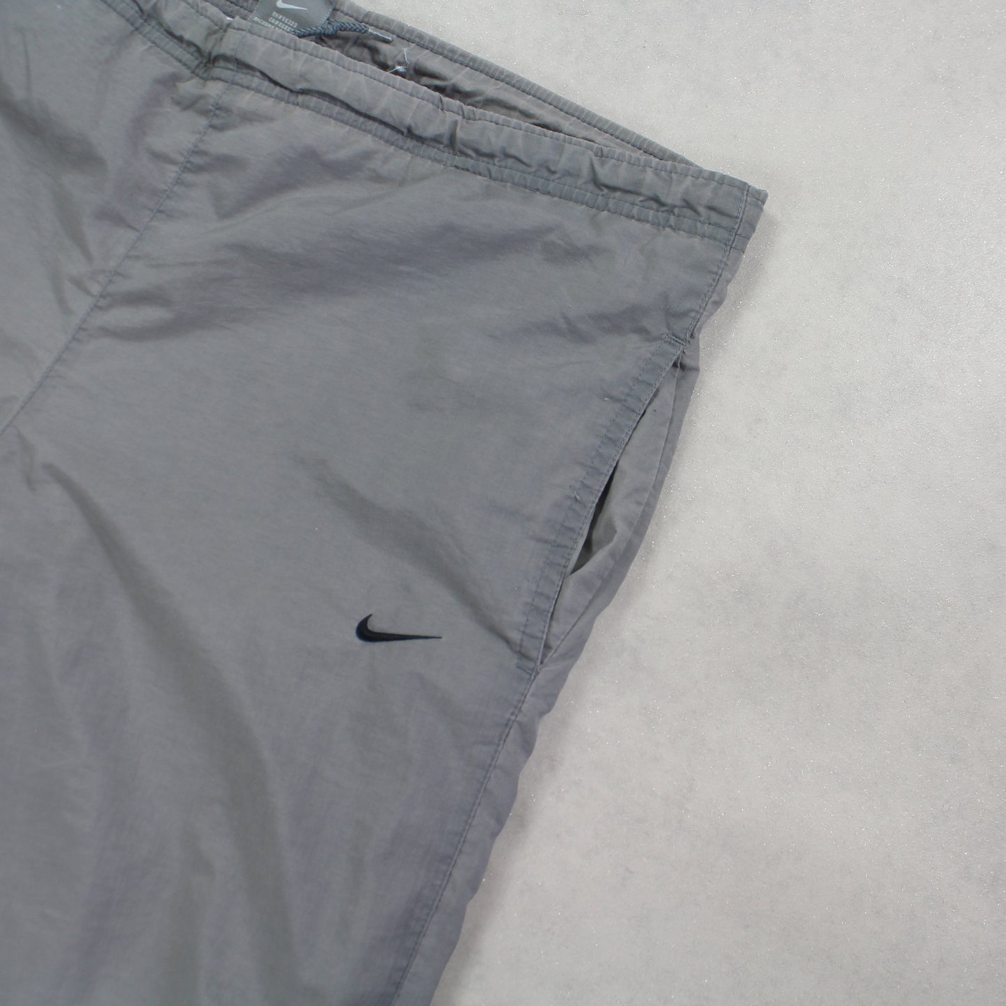 RARE 2000s Nike Trackpants Grey - (M)