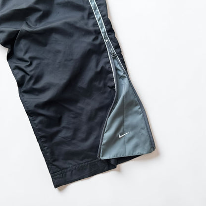 SUPER RARE 1990s Nike Trackpants Black - (L)