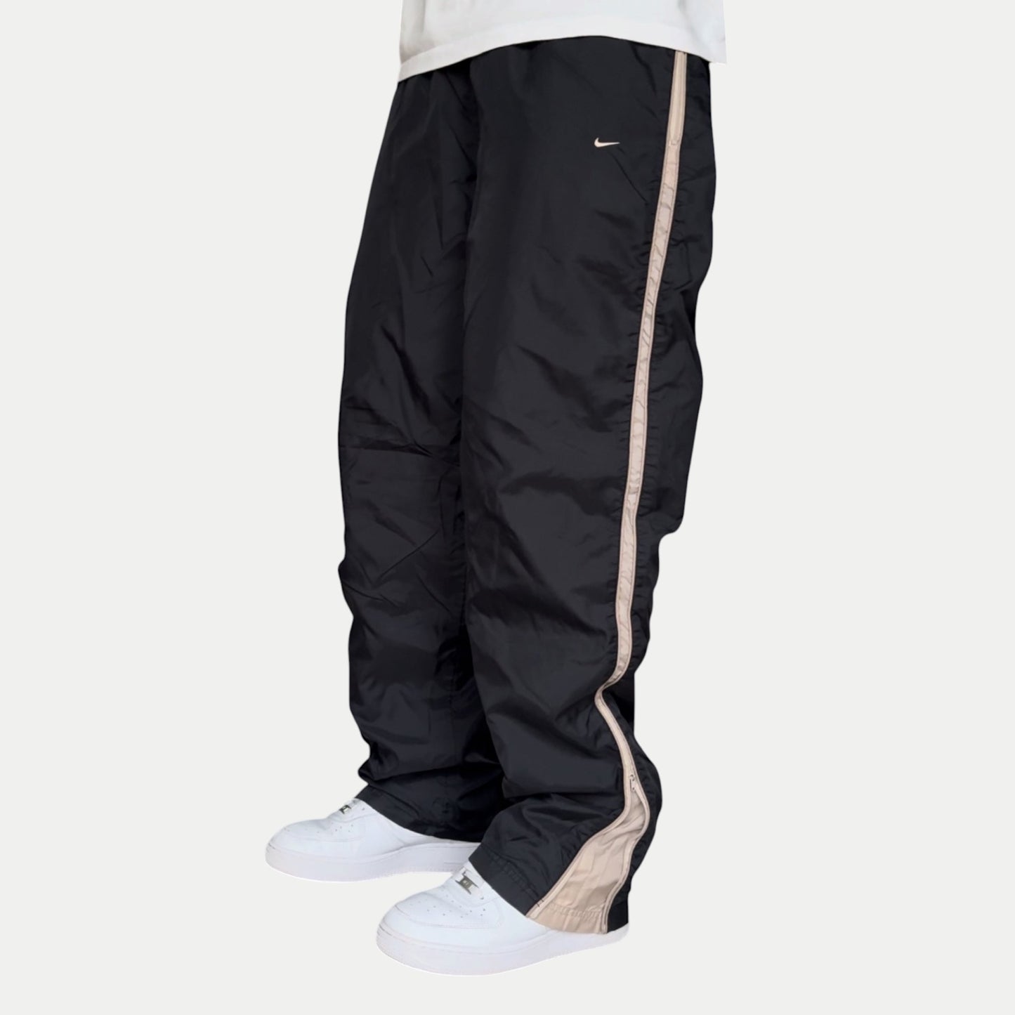 RARE 2000s Nike Trackpants Black - (L)