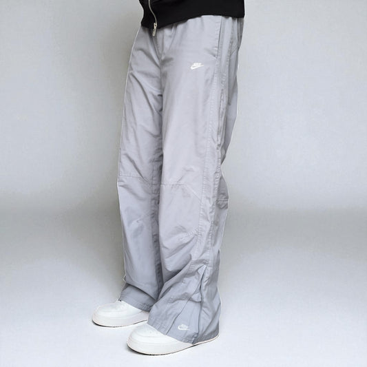 SUPER RARE 00s Nike Trackpants Grey - (L)