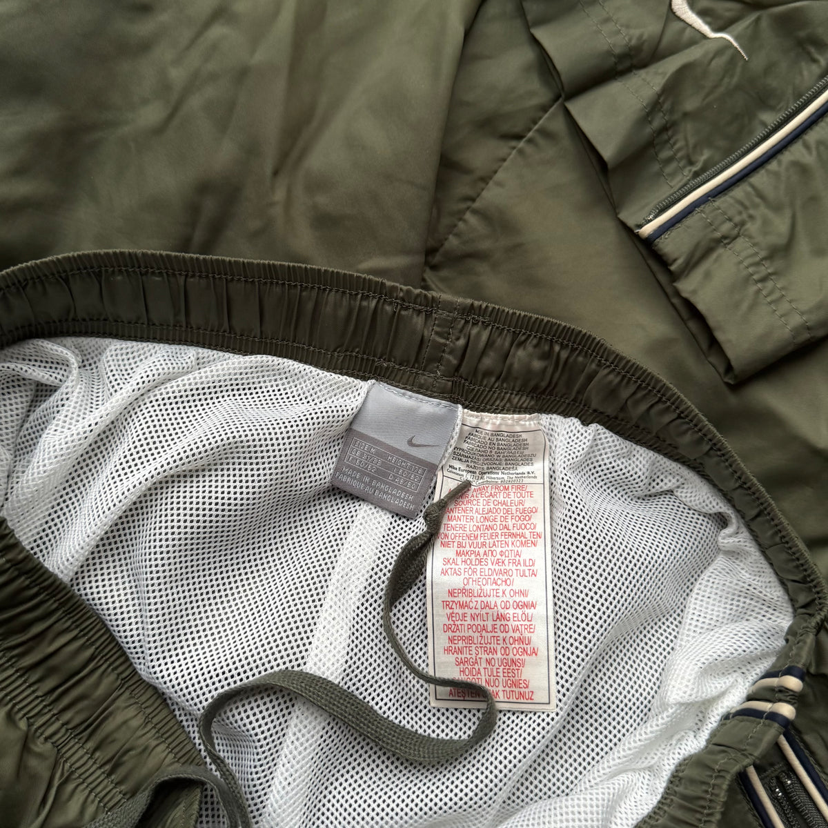 SELTENE 2000er Nike Trainingshose Grün - (M)