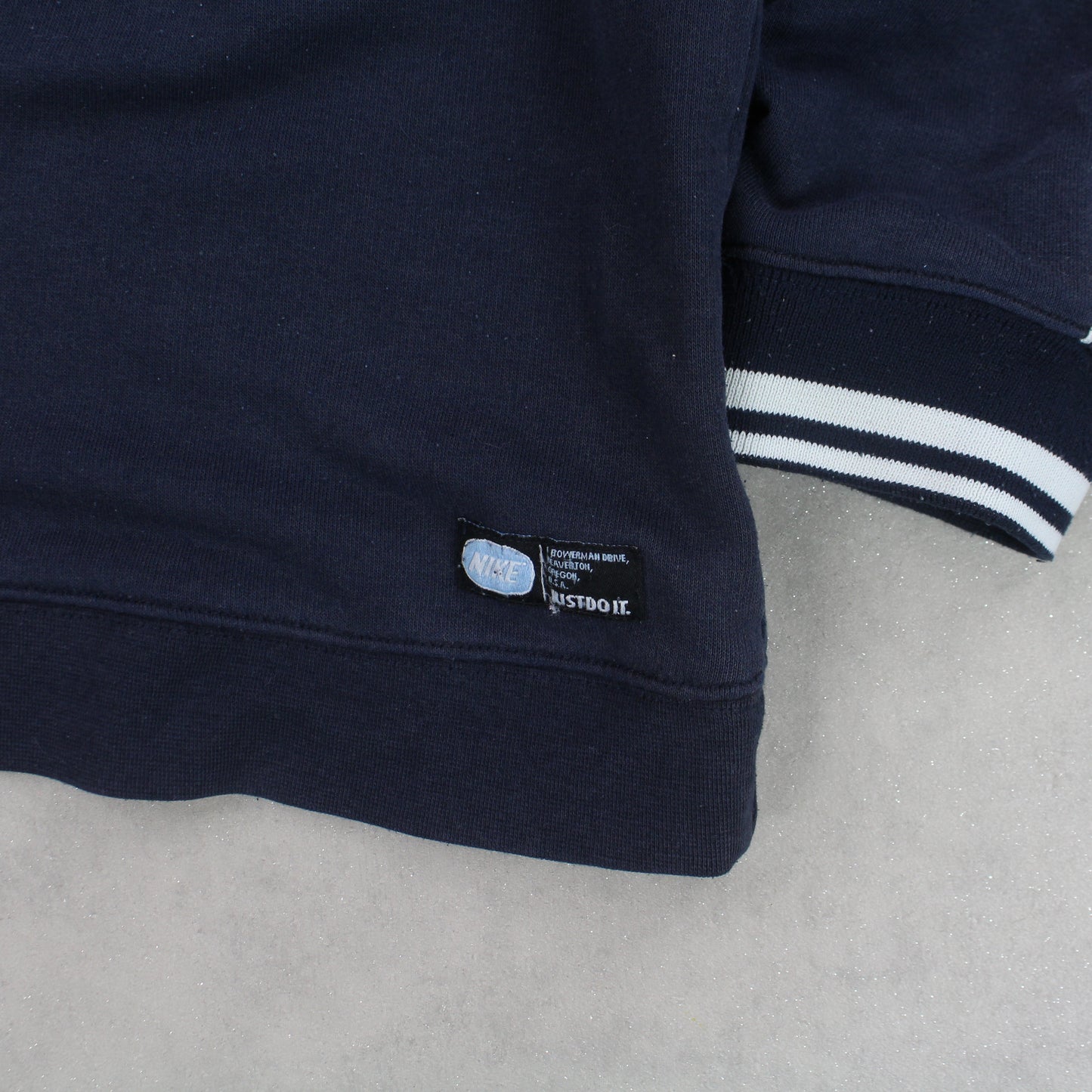 RARE 00s Nike Sweatshirt Navy - (S)